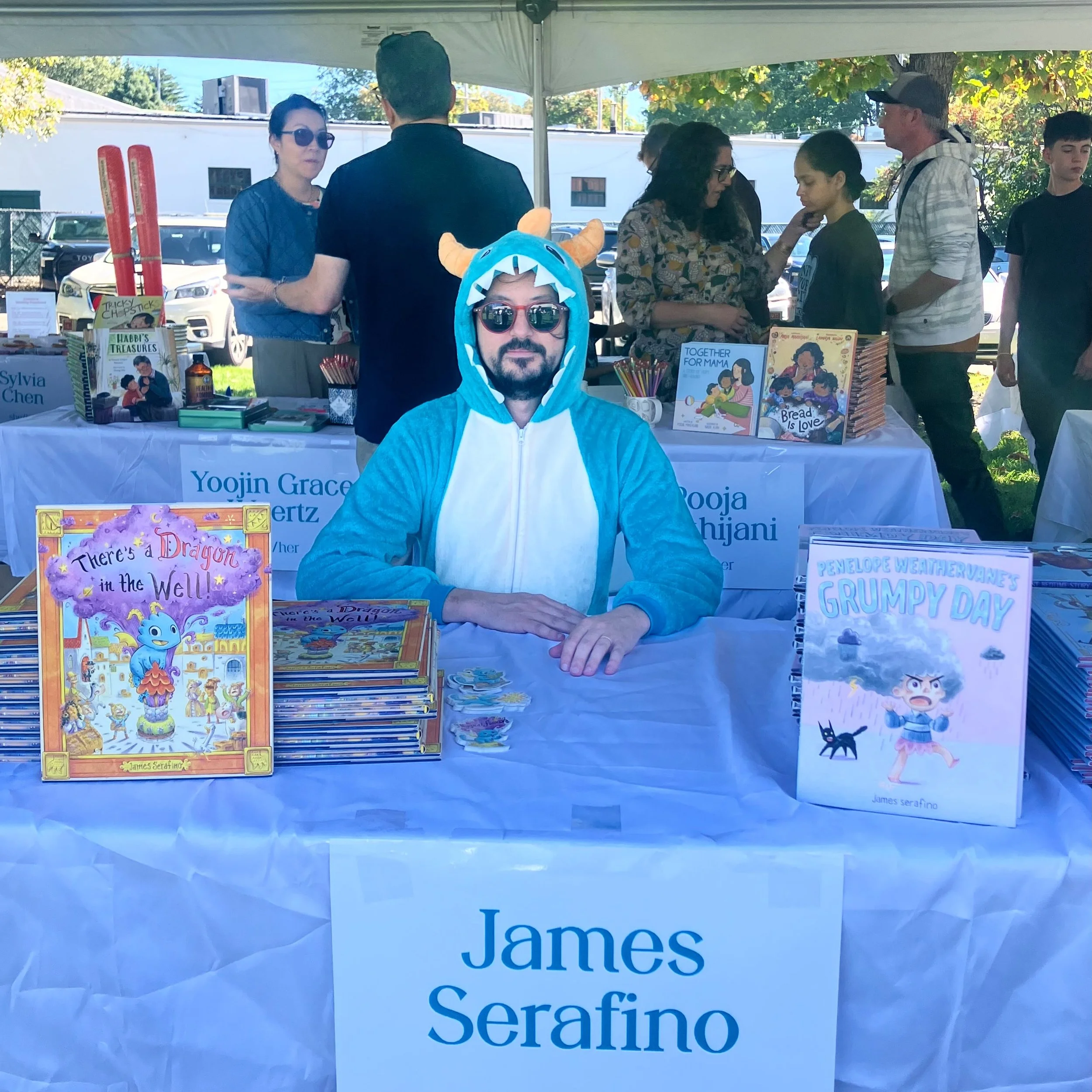 Thanks so much to @glenrockguild and @thecuriousreader for having me at their festival yesterday! Had a blast! @chroniclekidsbooks
