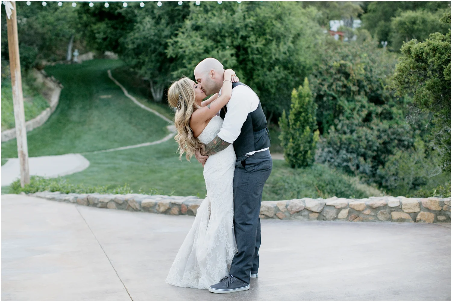17WEDDING018.jpg
