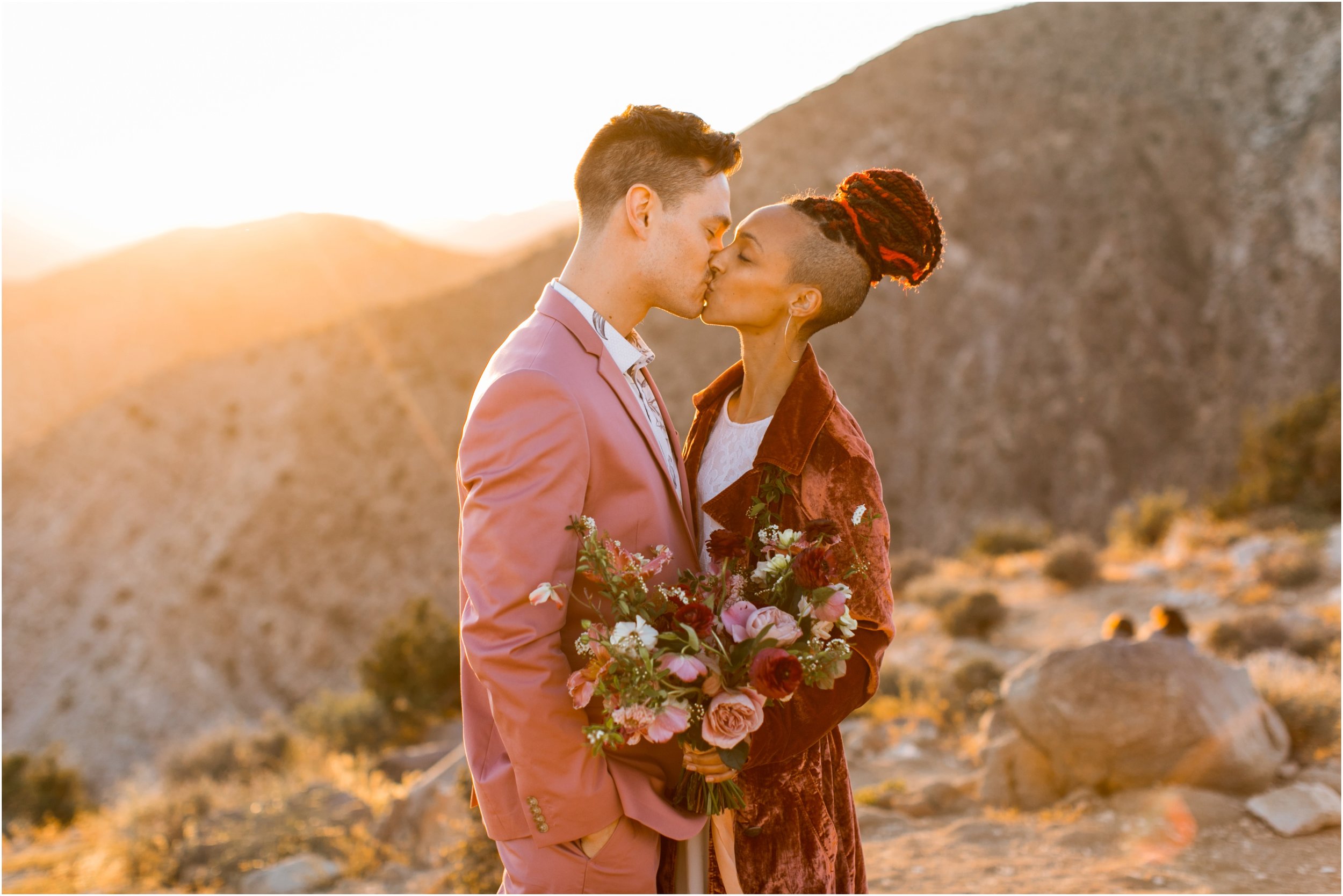  Joshua Tree Wedding, Joshua Tree Elopement, Joshua Tree Proposal, Joshua Tree National Park Wedding, Joshua Tree National Park Elopement, Elopement Photographer, Elopement ideas, Joshua Tree National Park, Joshua Tree, Desert engagement session, des