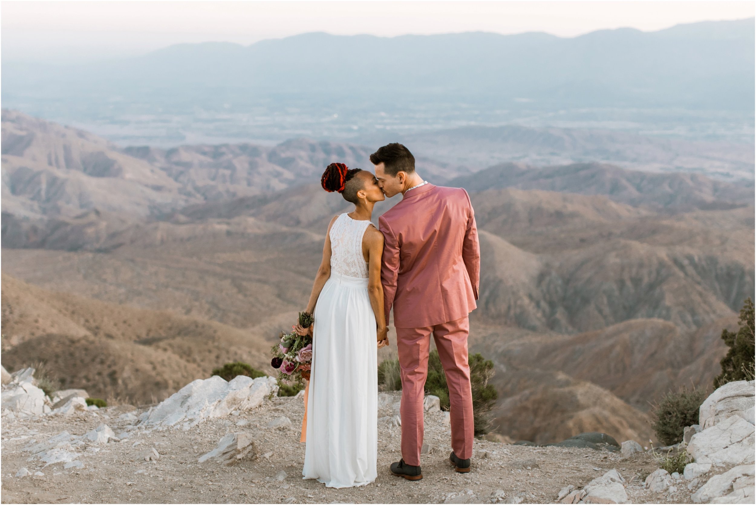  Joshua Tree Wedding, Joshua Tree Elopement, Joshua Tree Proposal, Joshua Tree National Park Wedding, Joshua Tree National Park Elopement, Elopement Photographer, Elopement ideas, Joshua Tree National Park, Joshua Tree, Desert engagement session, des