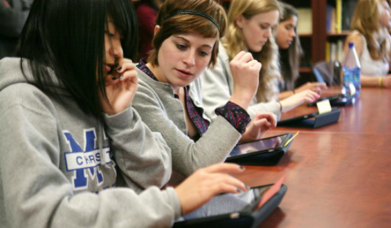 iPads in classroom2.jpg