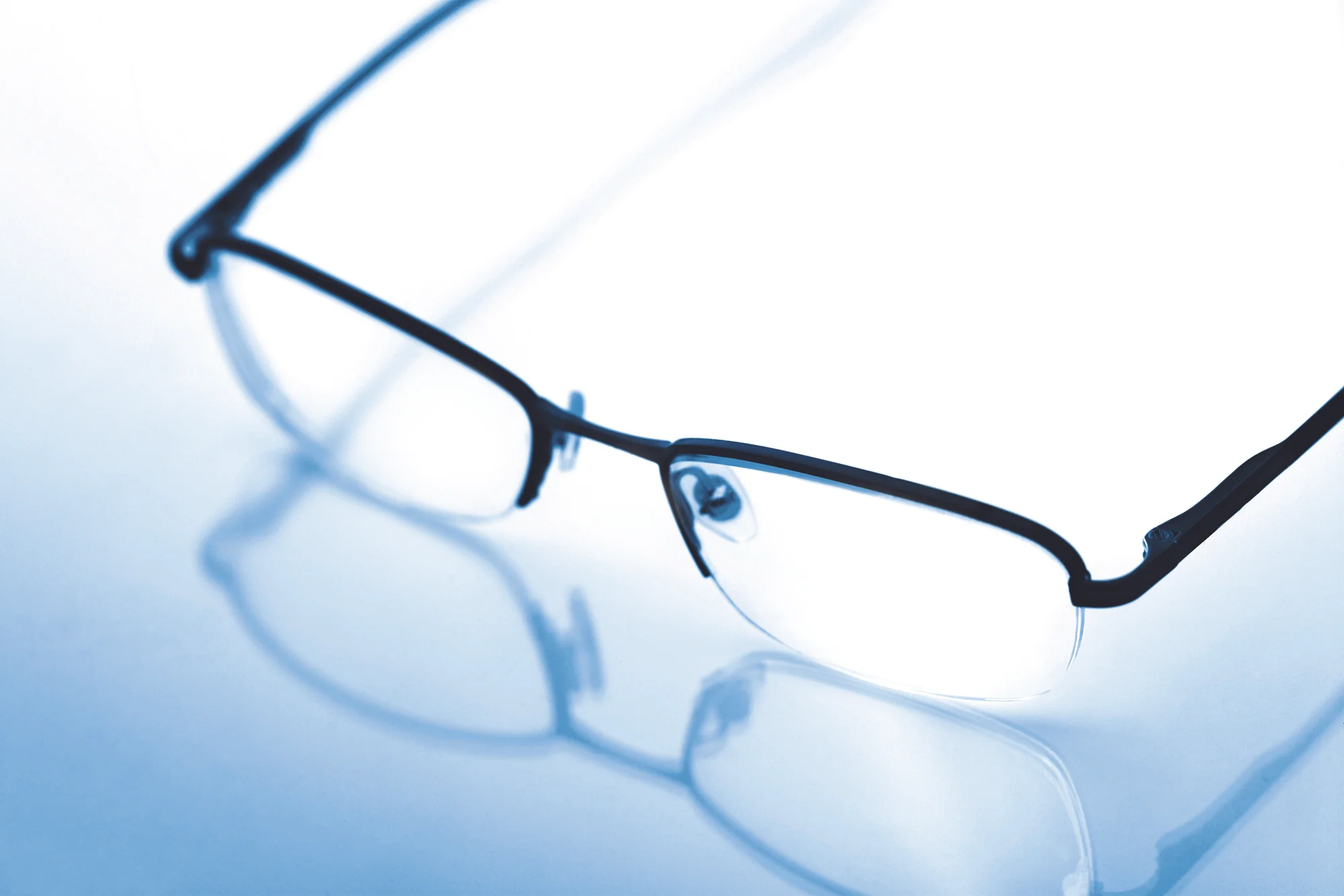 BlackRimmedGlasses.jpg