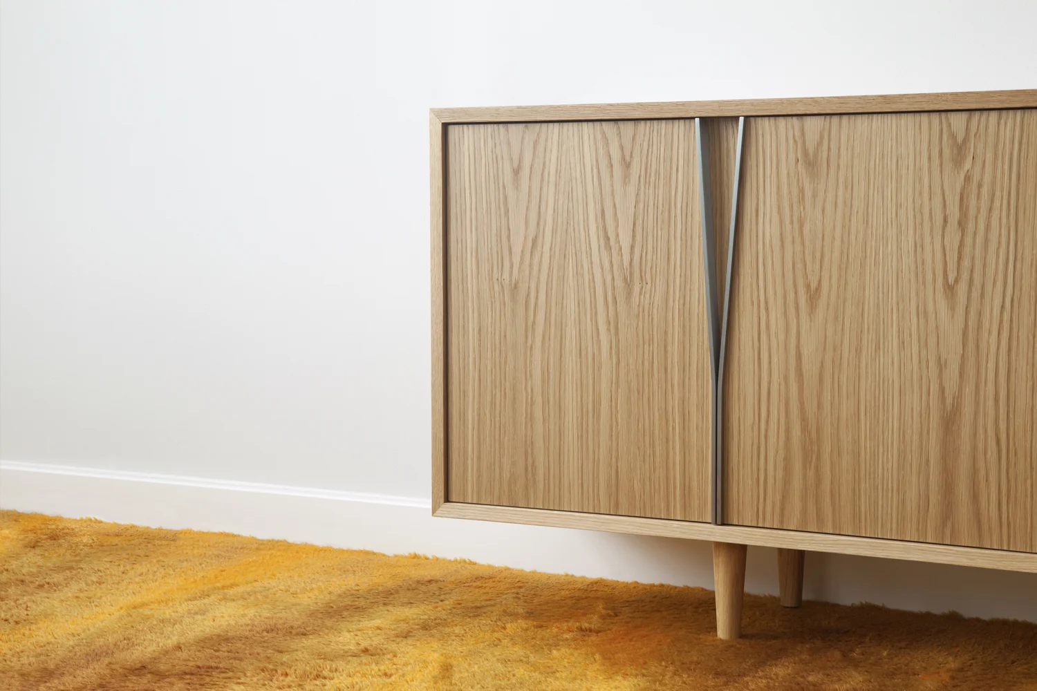 Wynd Writing Desk in White Oak, Lacquered Steel, White Satin Lacquer