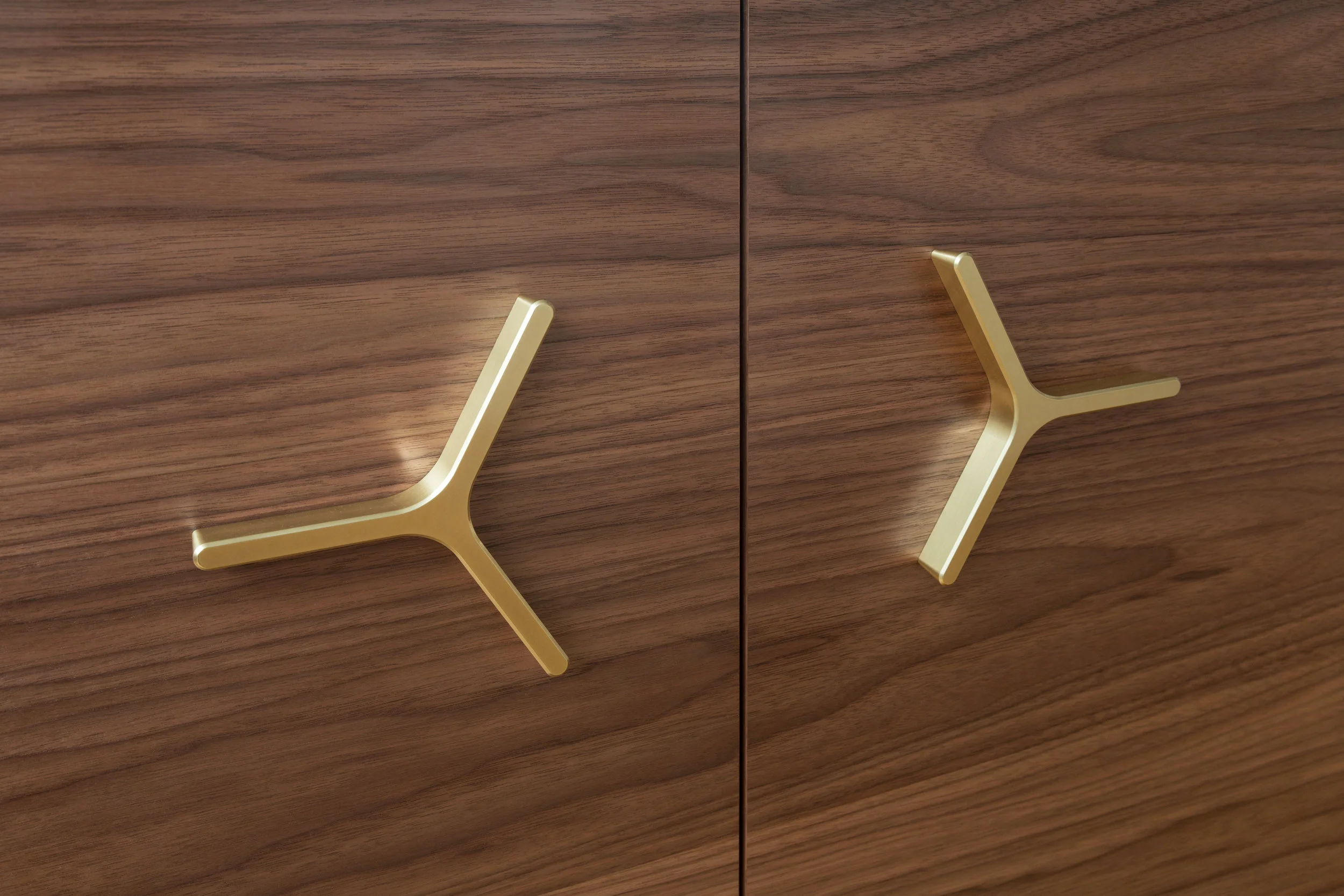 Flux Lacquered Credenza in Lacquer, Walnut with Brass Handles