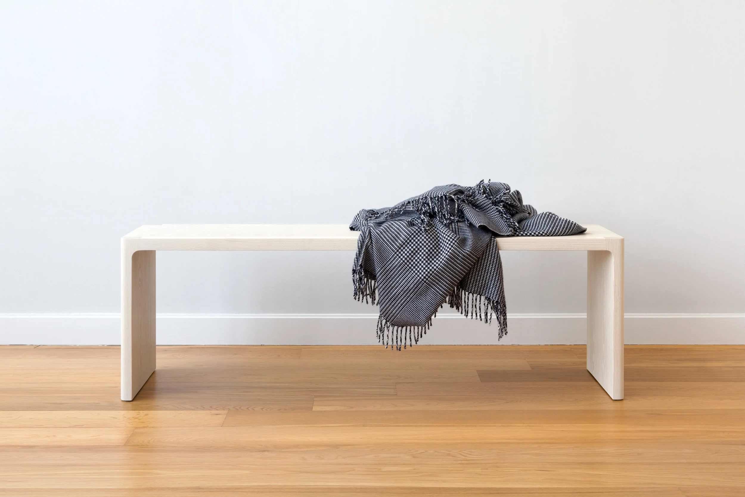 Fina Bench in Bleached Super White Ash
