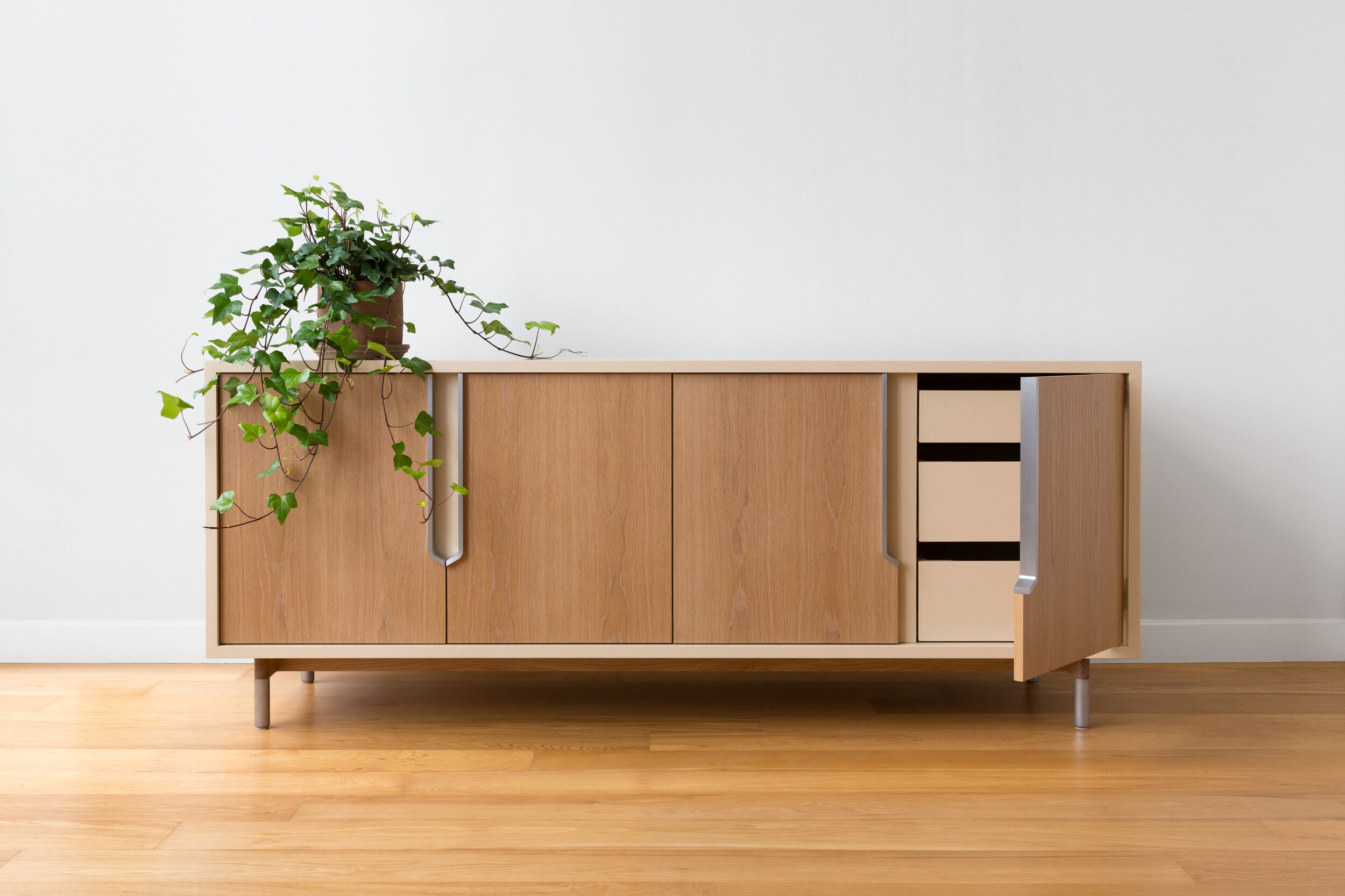 Halsey Prime Lacquered Credenza in Lacquer, White Oak, Aluminum