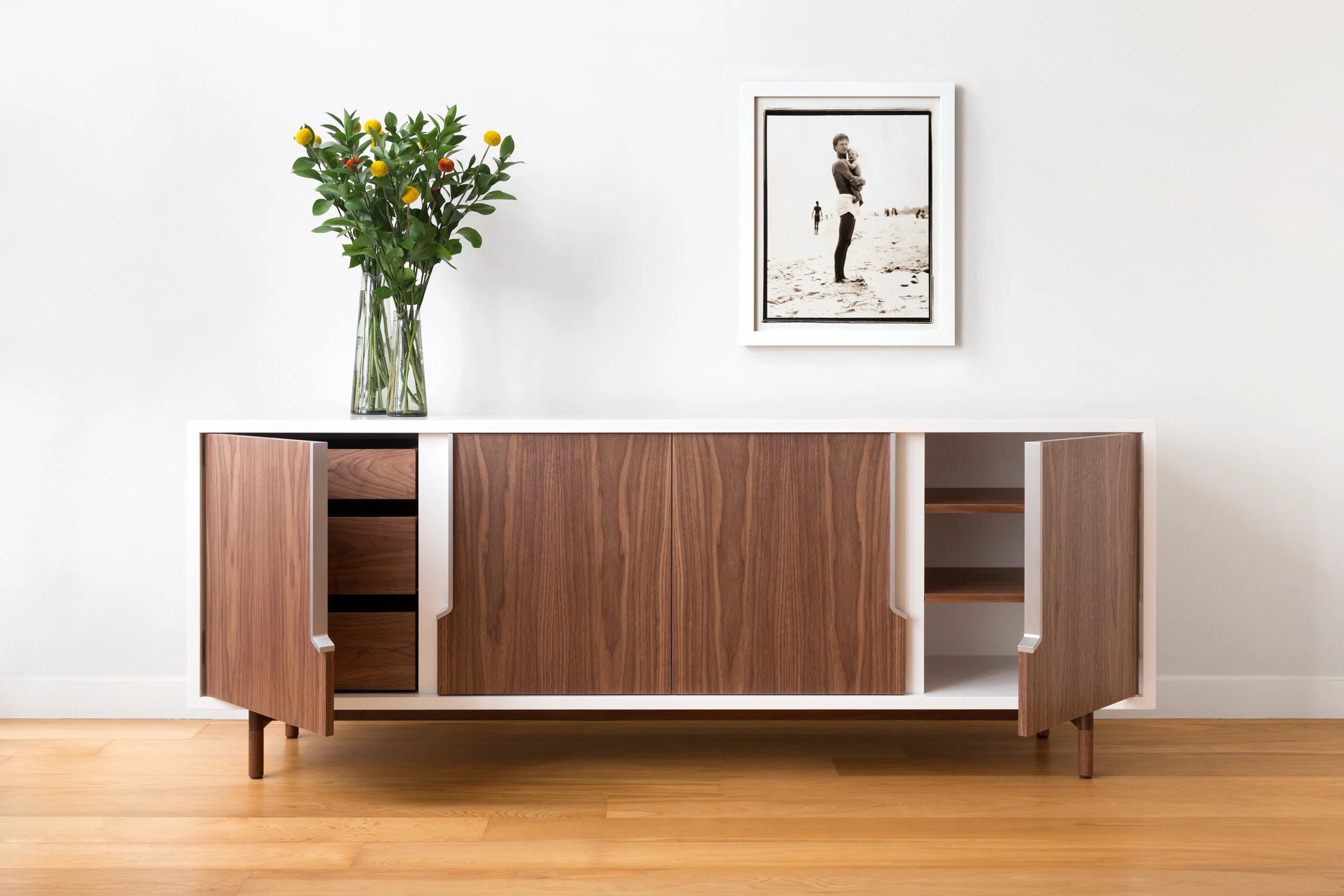Halsey Prime Credenza in White Lacquer, Walnut with Brass Handles