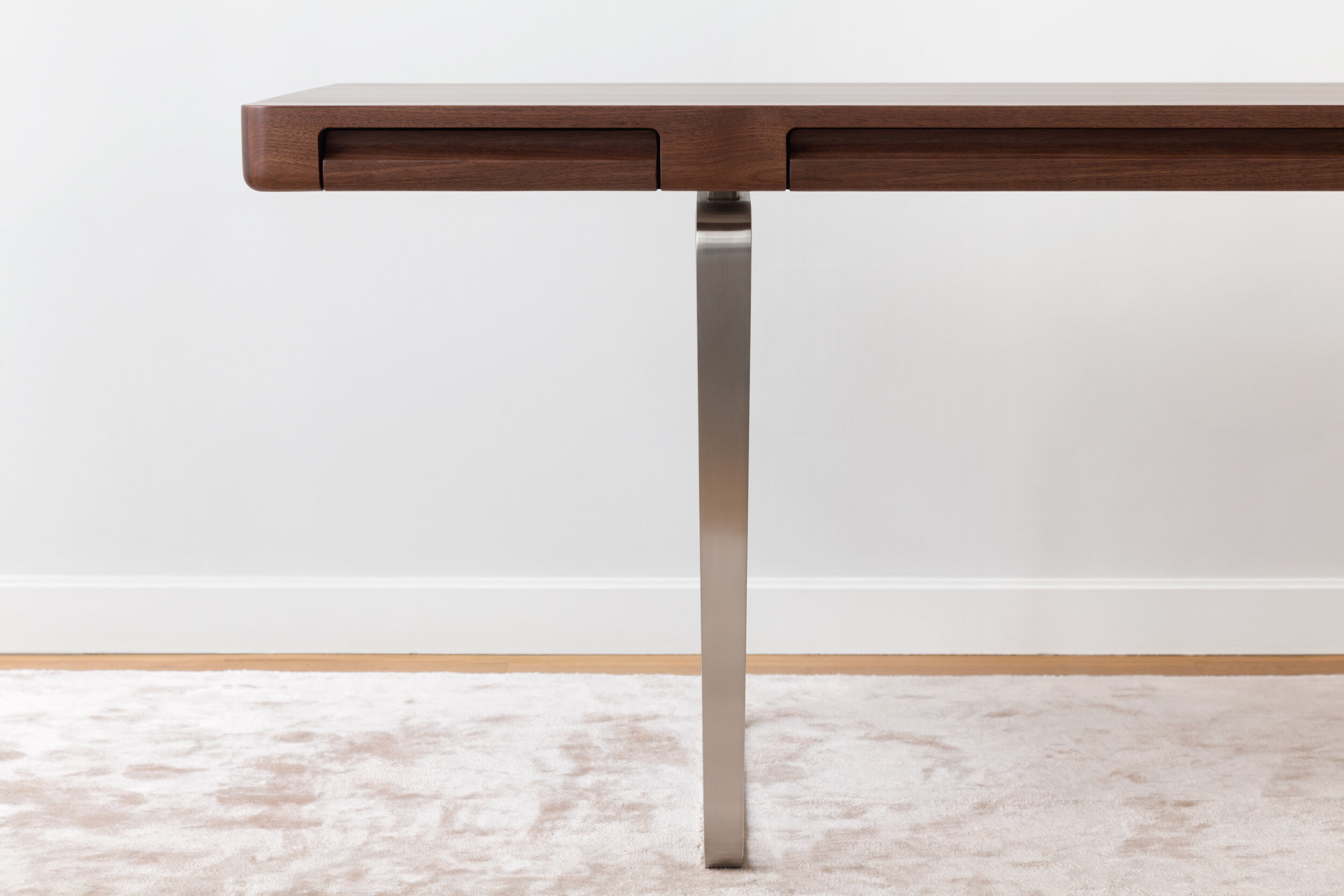 Arnon Home Office Executive Desk in Walnut