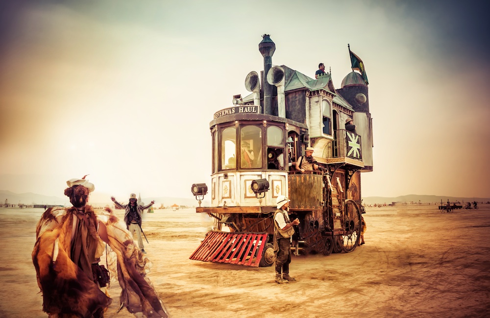 2013-BurningMan-TreyRatcliff-The-Steamy-Car-1000px.jpg