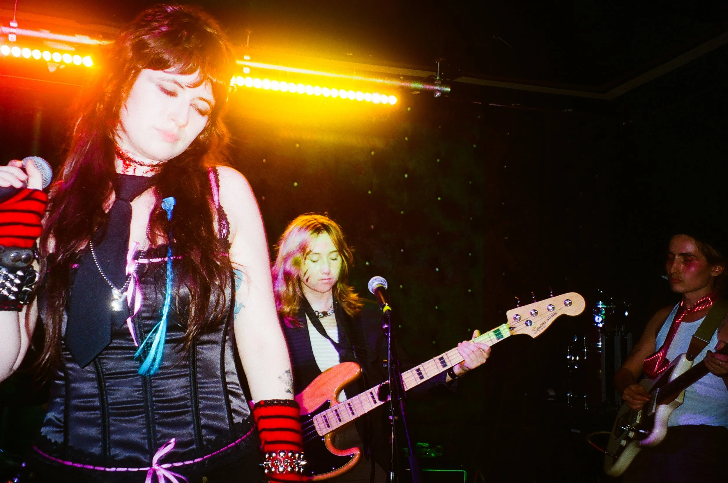 AVRIL-29780024.jpg