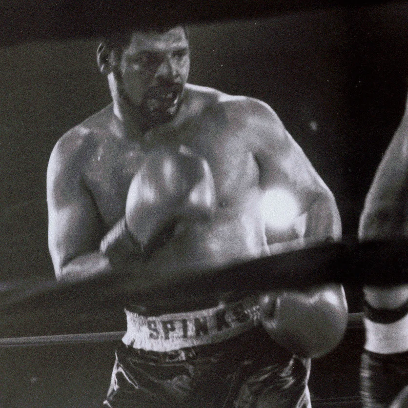 Leon Spinks is Mugged