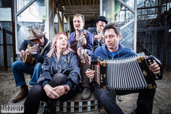 Lost Bayou Ramblers, Langhorn Slim, Rickie Lee Jones and Spider Stacy serenade the Music Box...