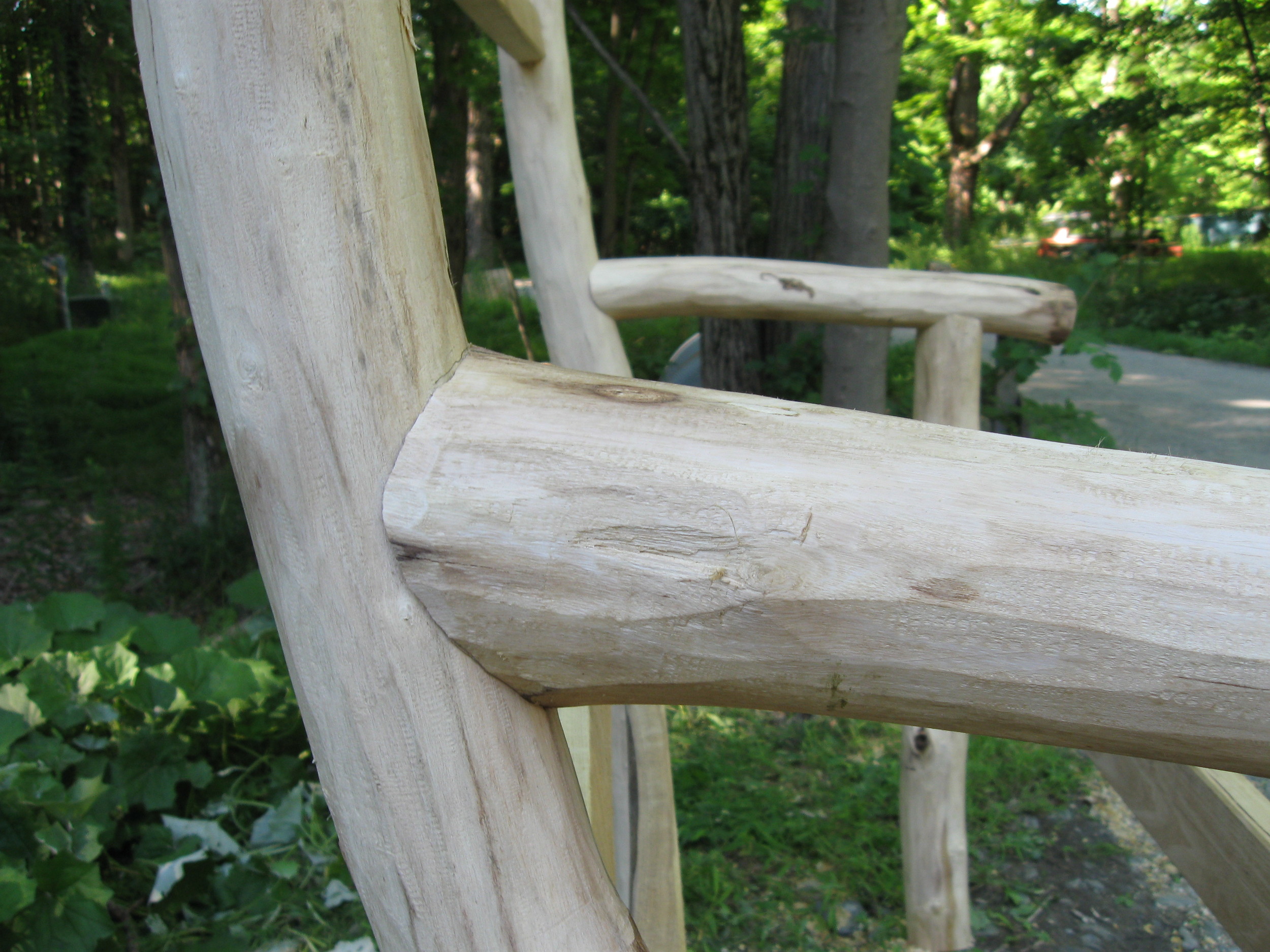  Detail of the bench showing the fit. "Rustic" shouldn't mean sloppy. 