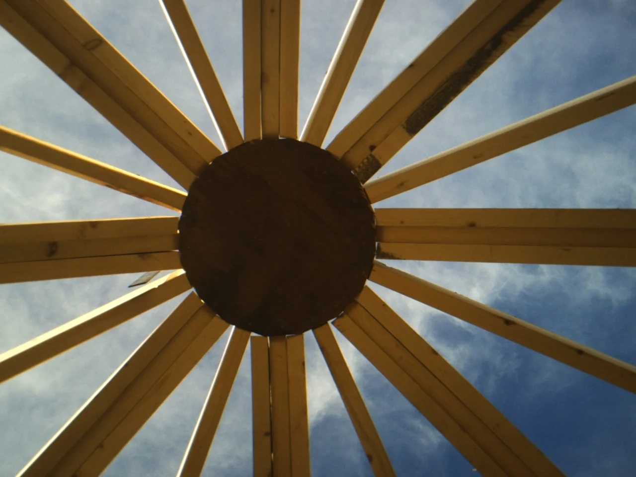  Skyward view of the "hat box" solution to that&nbsp;the crowding endemic to compound roofs. 