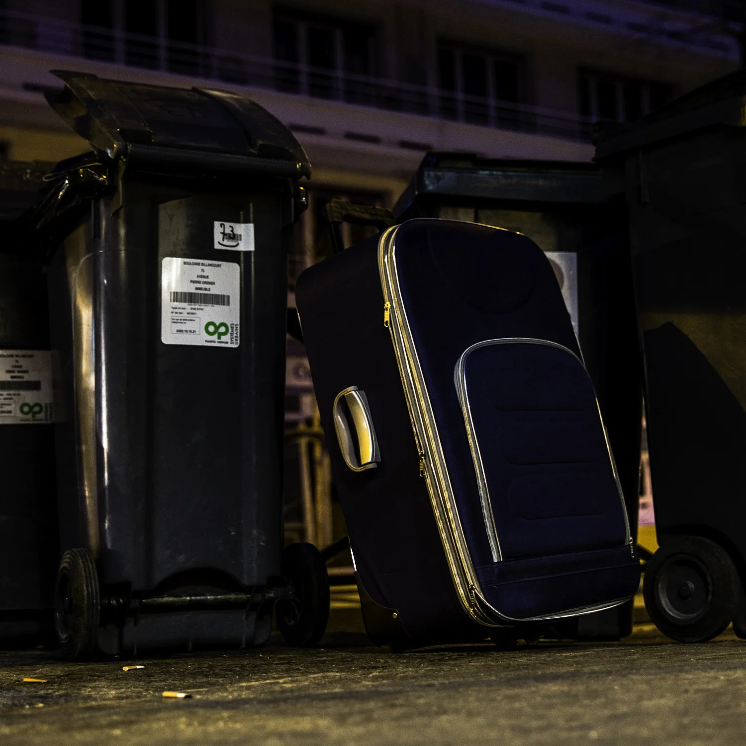 Garbage in Paris