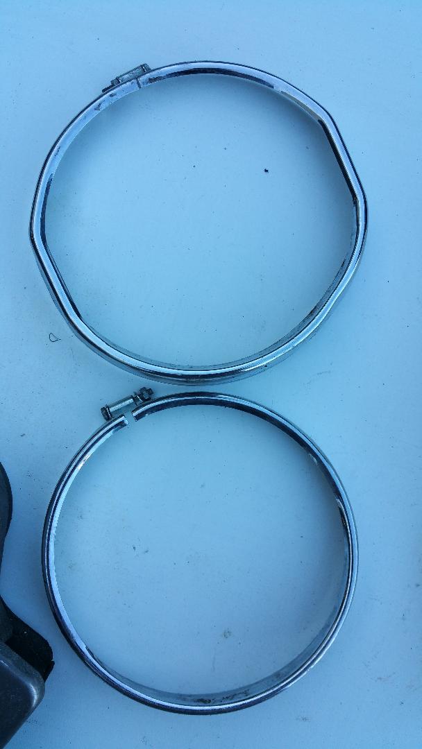 Vespa chrome headset trim for smaller us style