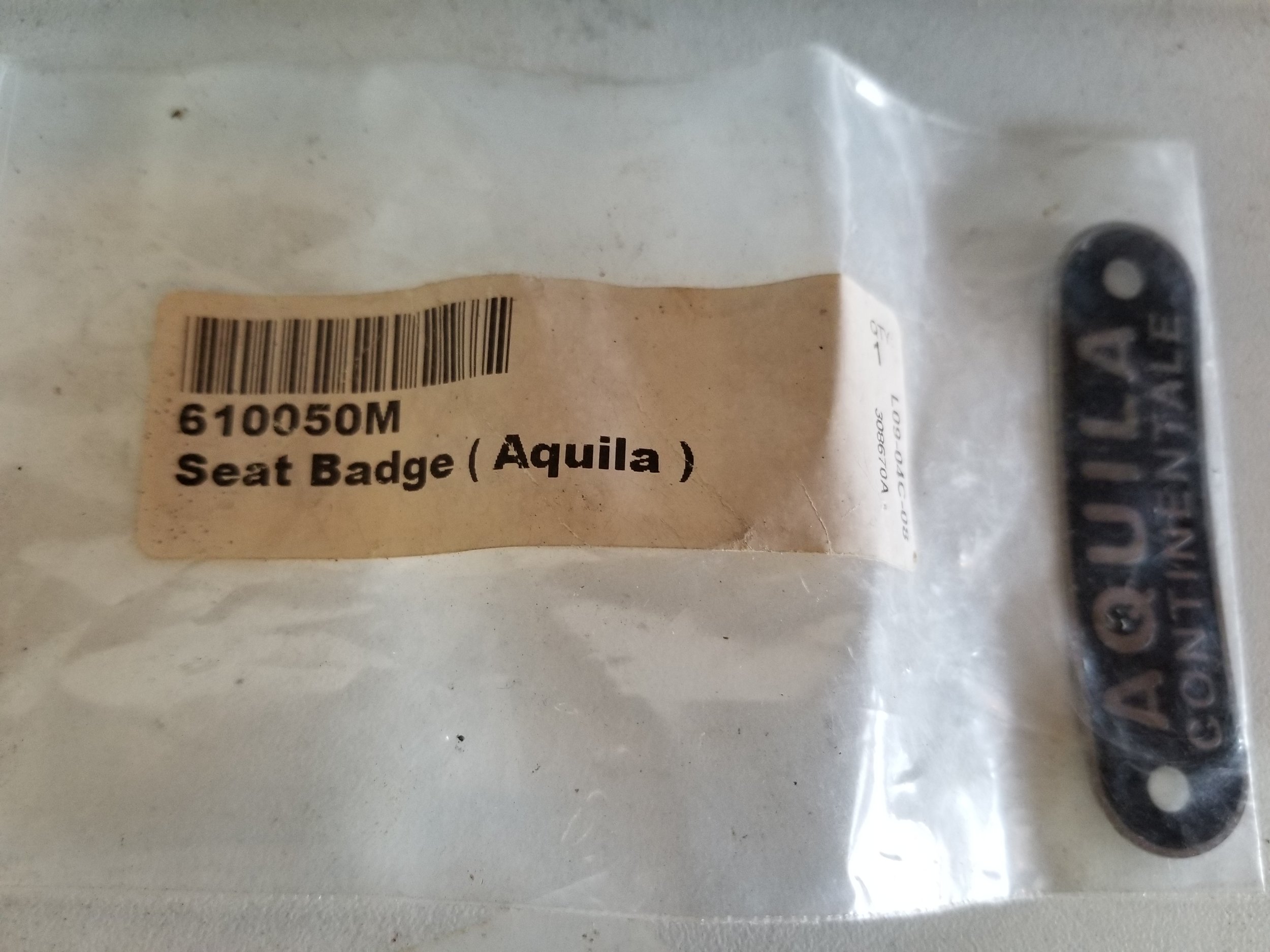 Seat Badge ( Aquila ) 610050M