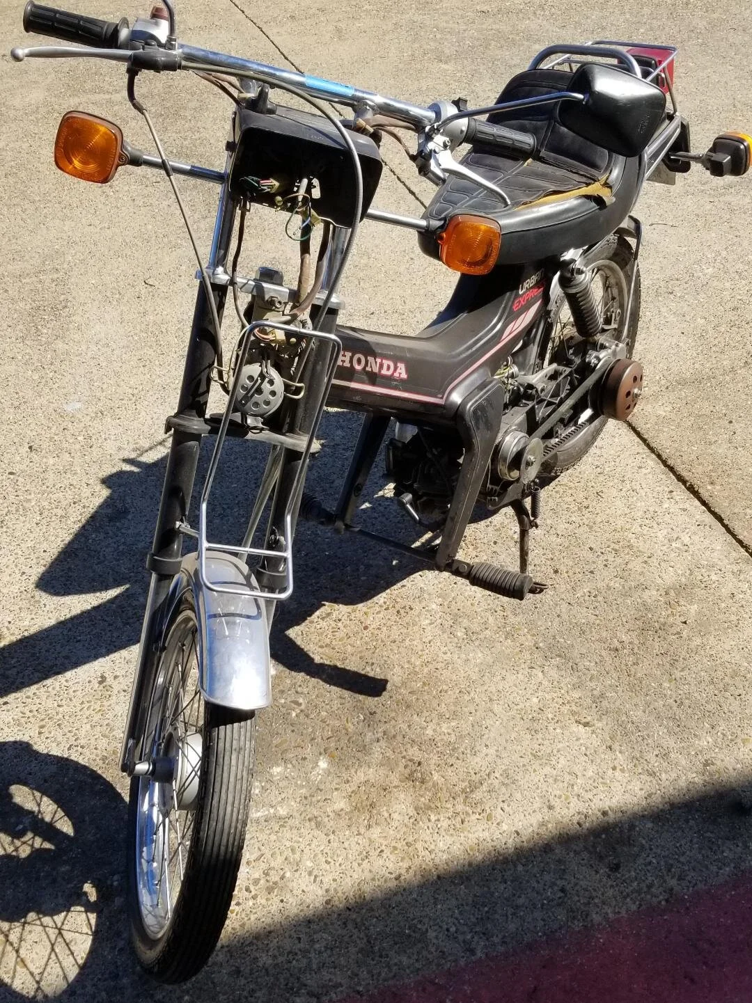 10-19-2019 honda urban express black garland.jpg