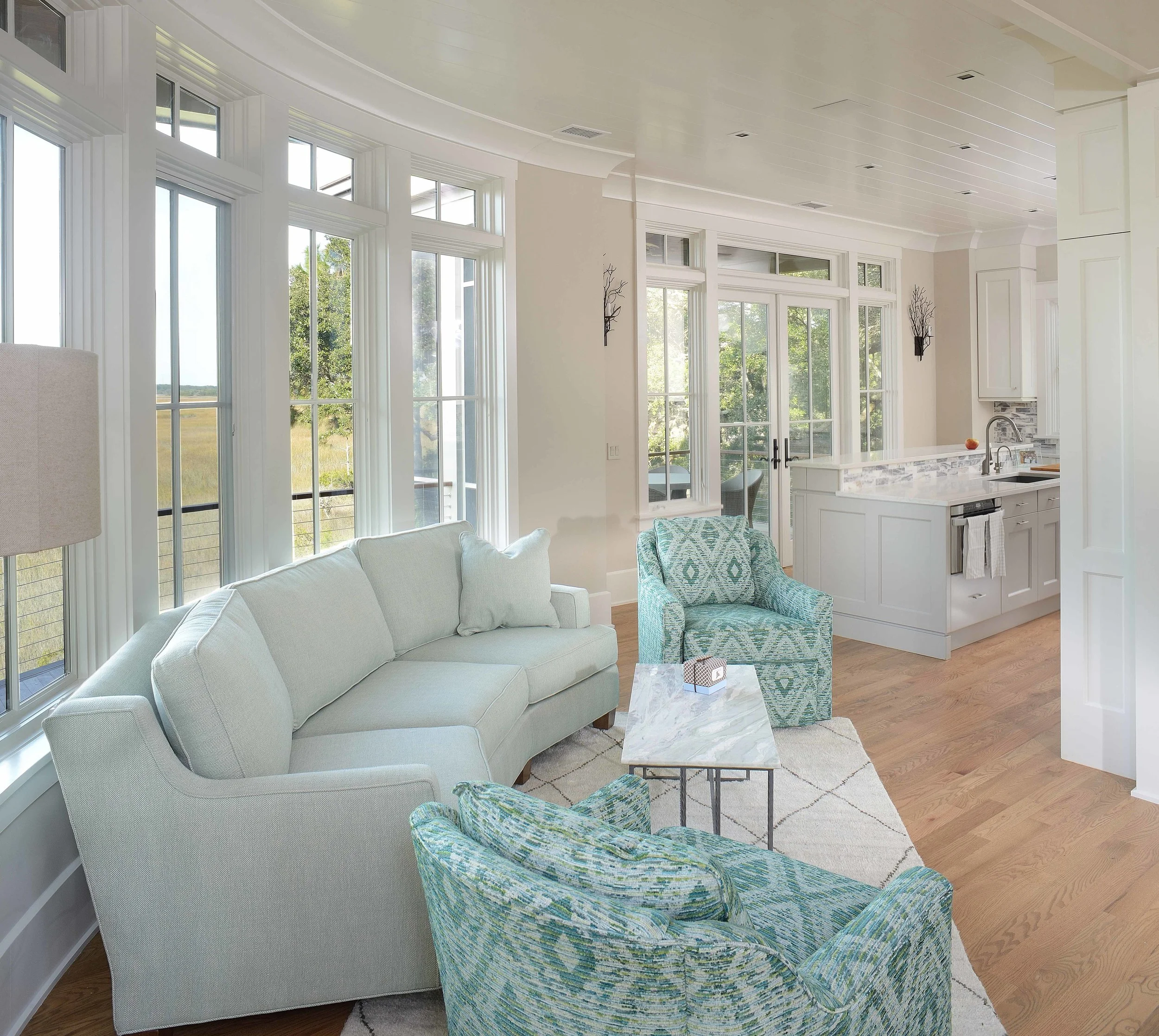 12 bay window in to kitweb.jpg