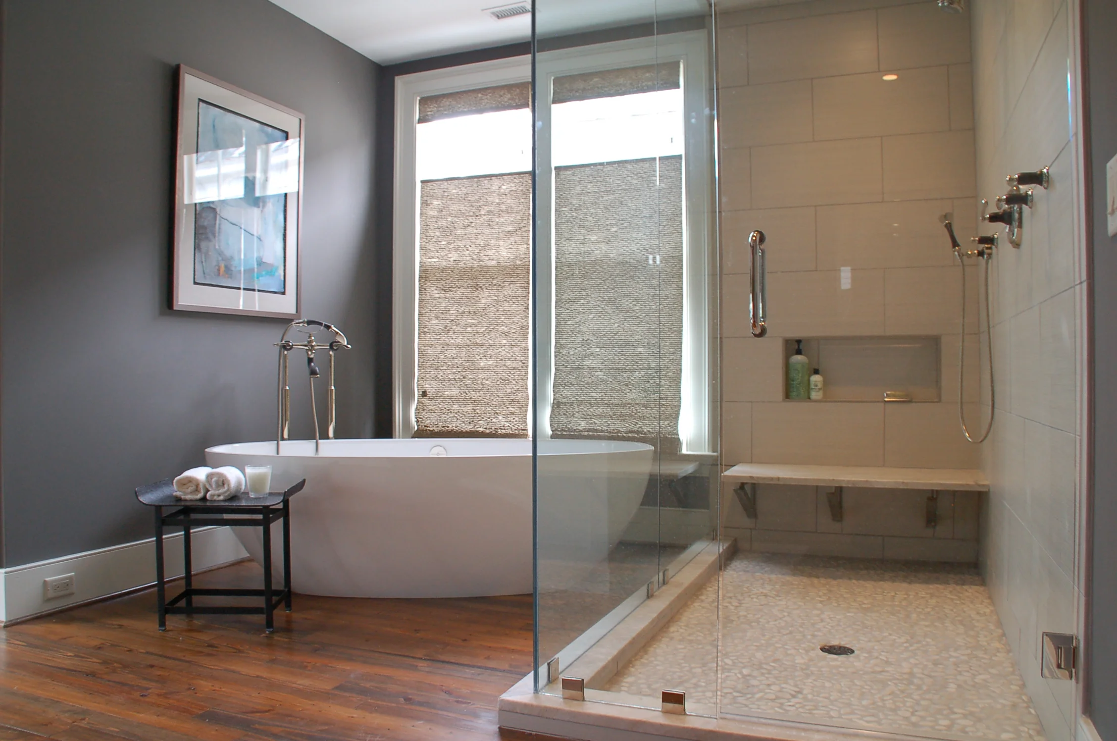 Master Bath 2.JPG