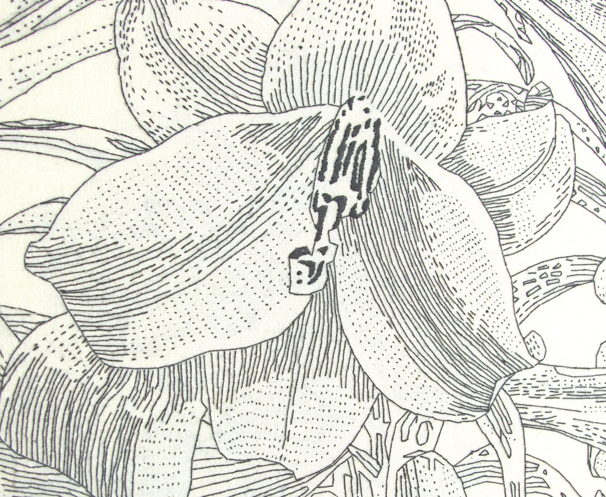 Schwarz-weiße Zeichnung einer Orchidee mit Blüten und Blättern.