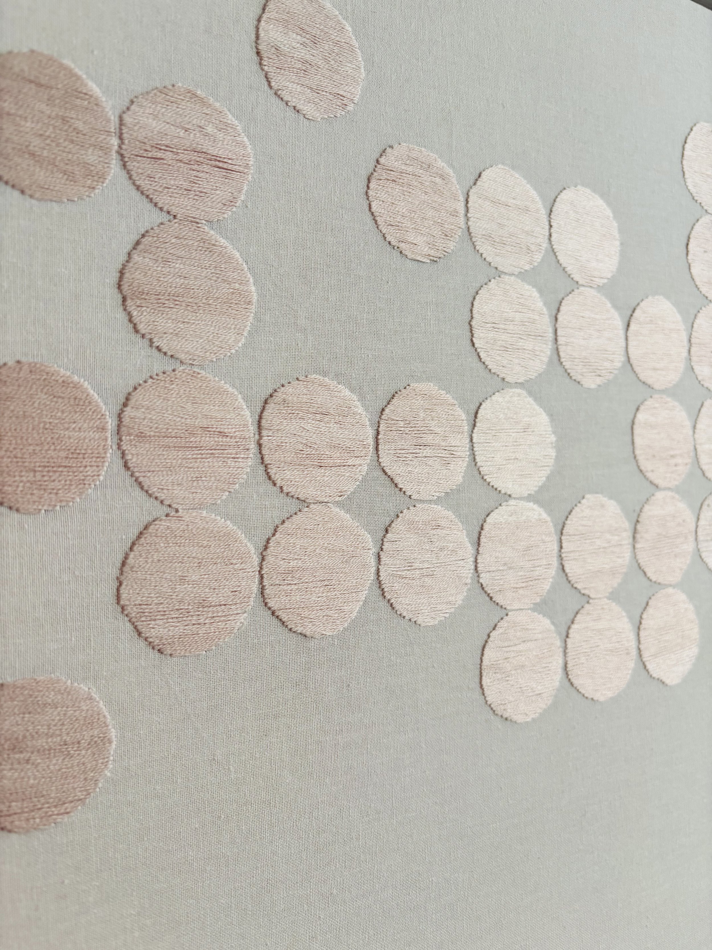 Points_rose_Detail_300.jpg