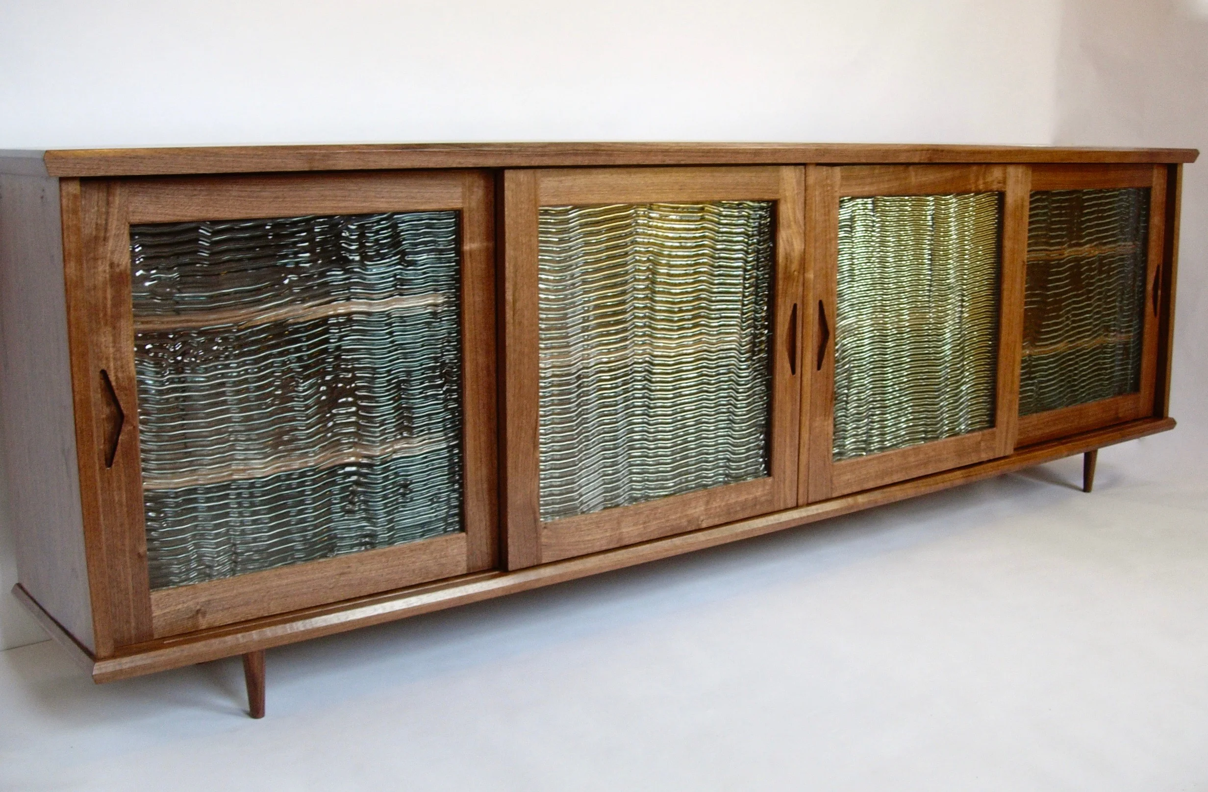 Kira Cabinet
