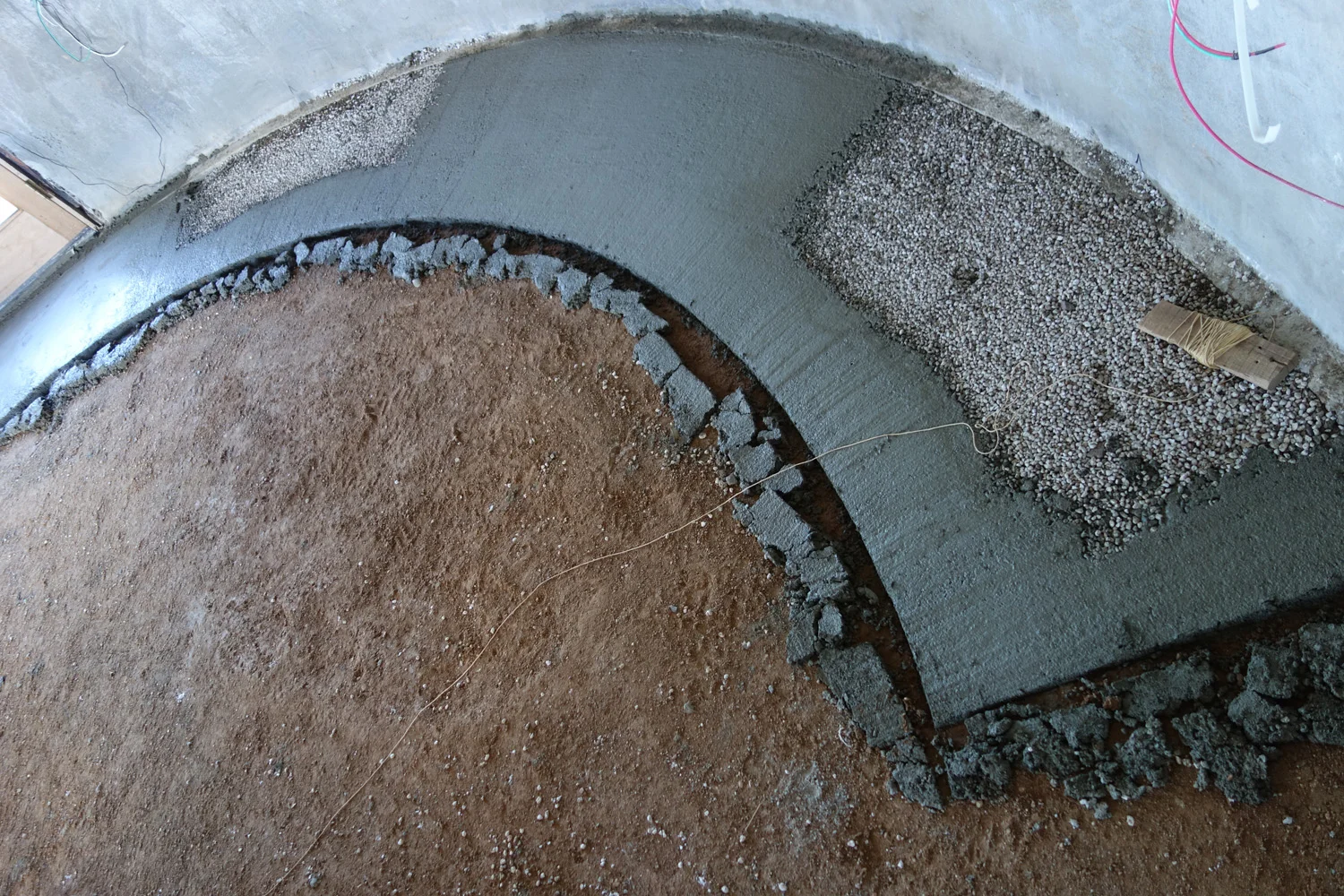 96.jpg