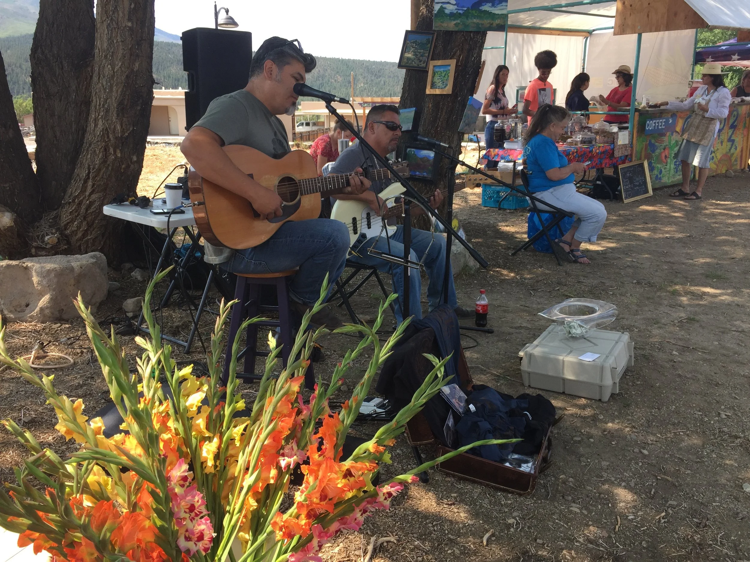 Chris and Rodney Arellano perform.