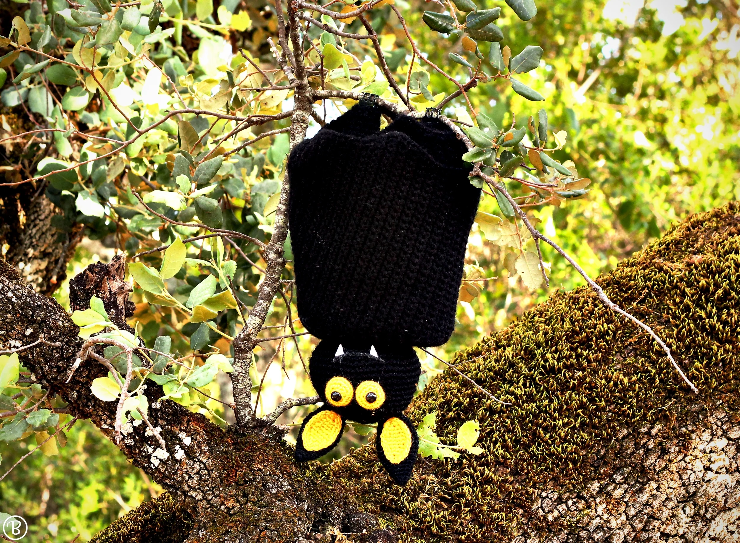 Amigurumi crochet bat