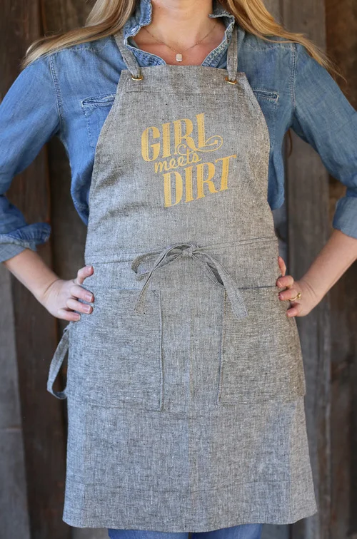 Can't you see your sweetie serving up some Chocolate Brie in this? 