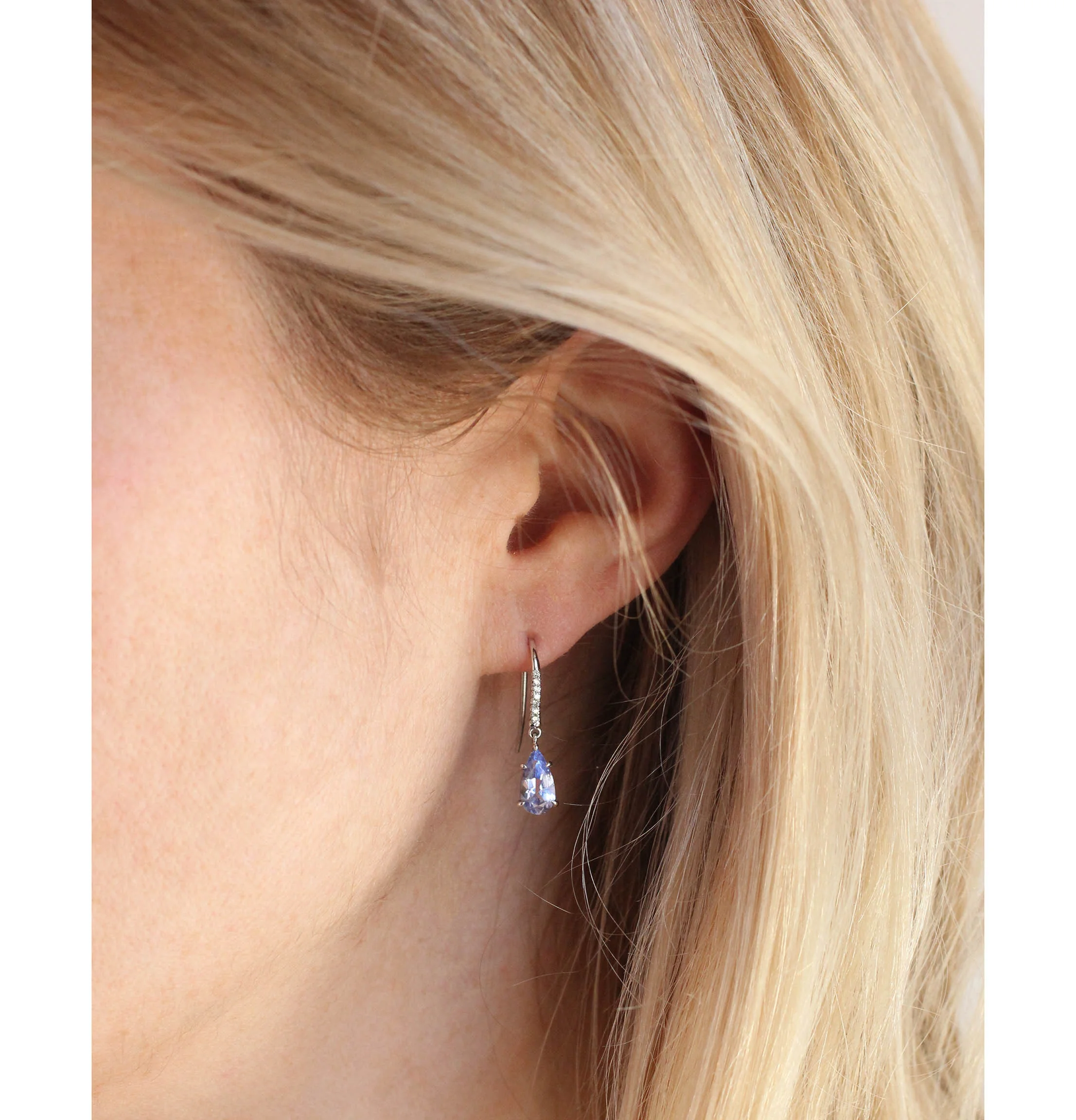 spinel earrings.jpg