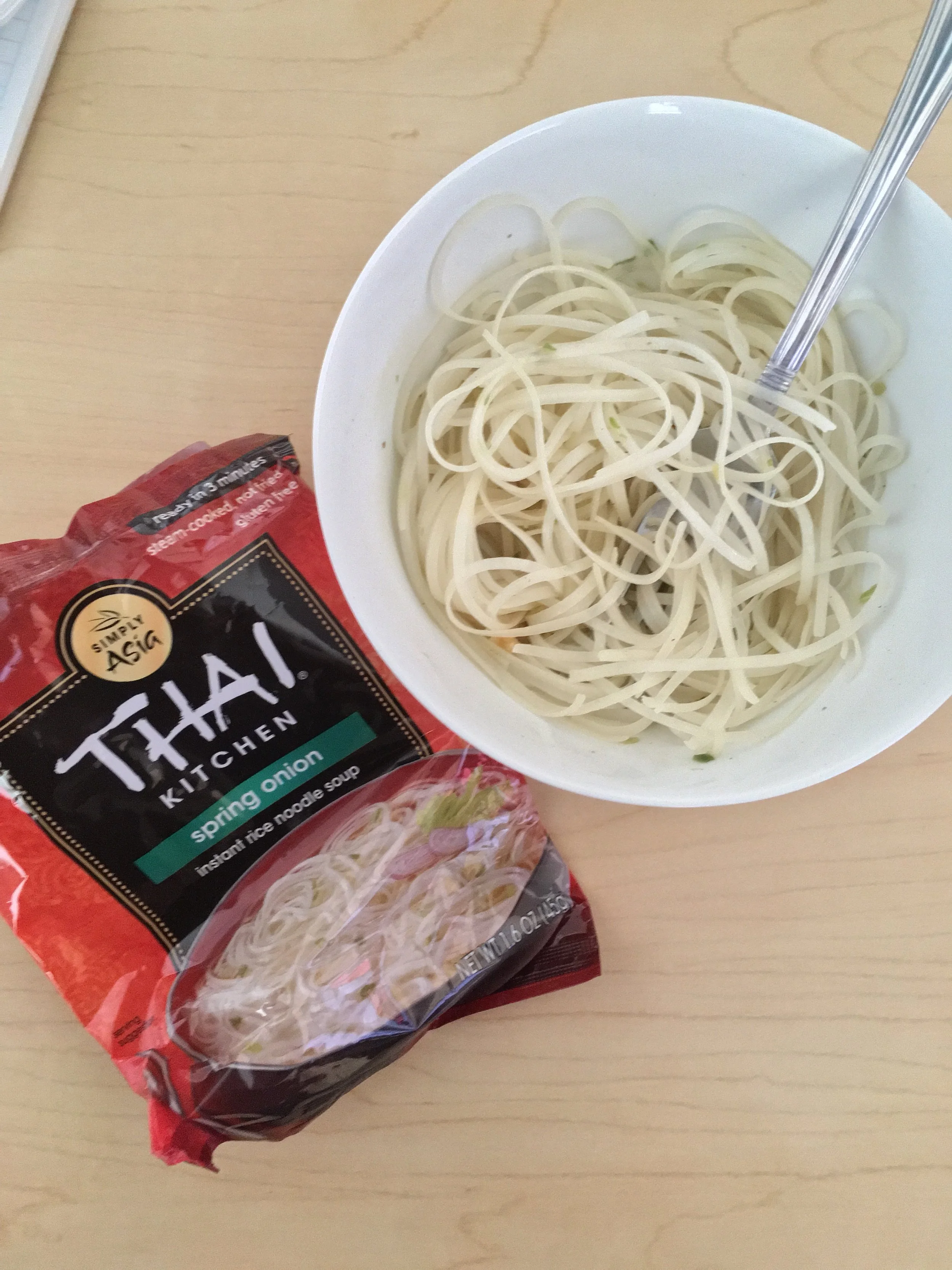 Today's lunch: instant noodles. 