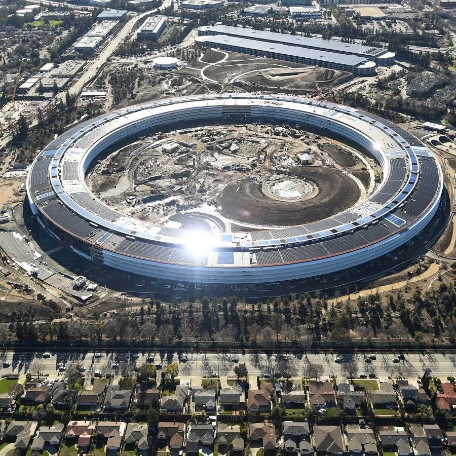 apple-campus-2-iphone-design.jpeg