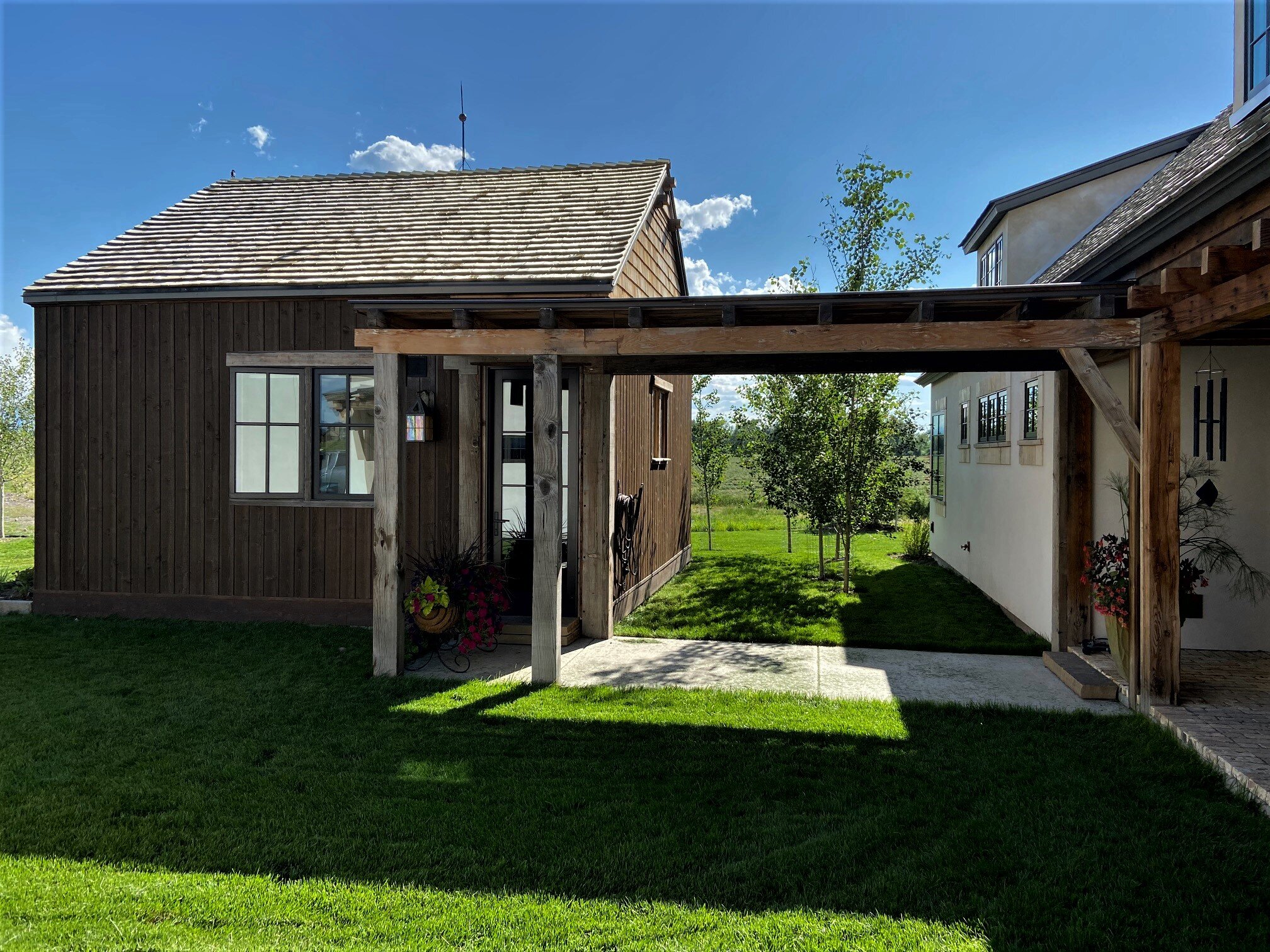 Black Bull Bozeman MT Home Design Exterior and Studio.jpg