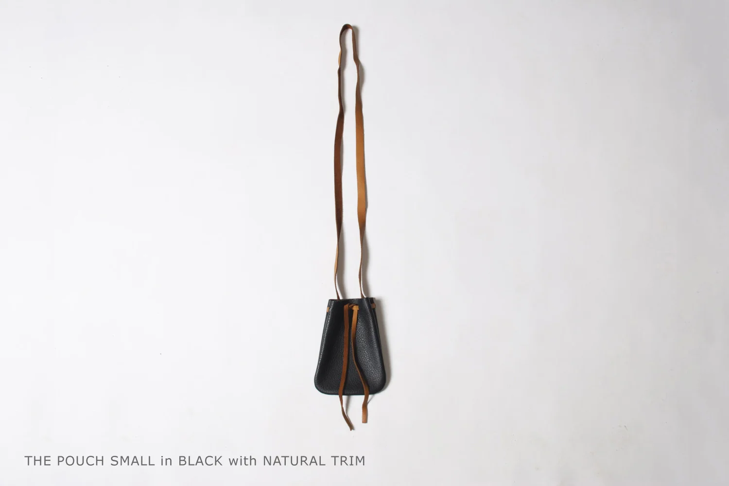 JELSTER-Pouch-Small-Black with Natural.jpg