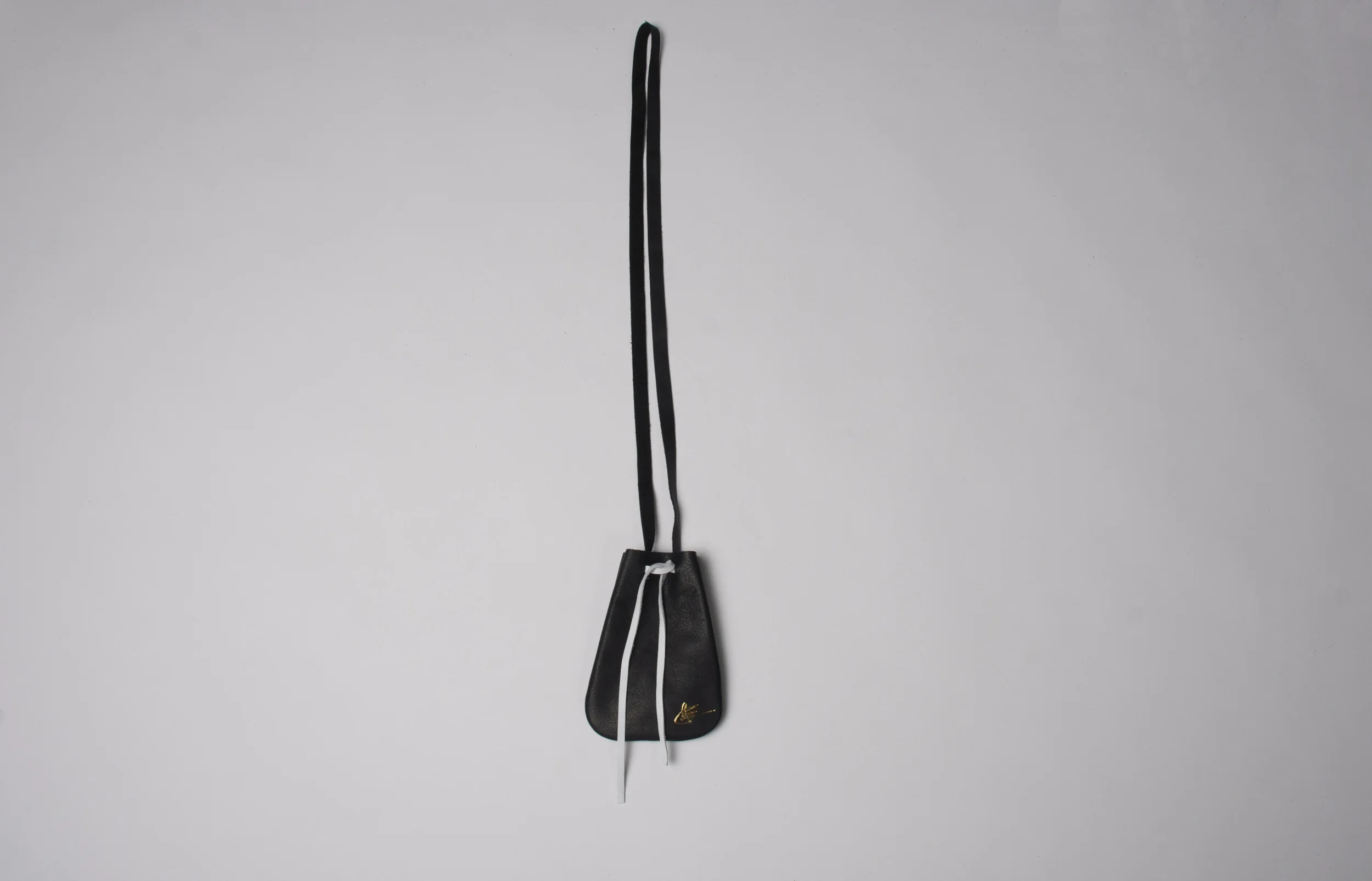 The Pouch Small Black with White.jpg