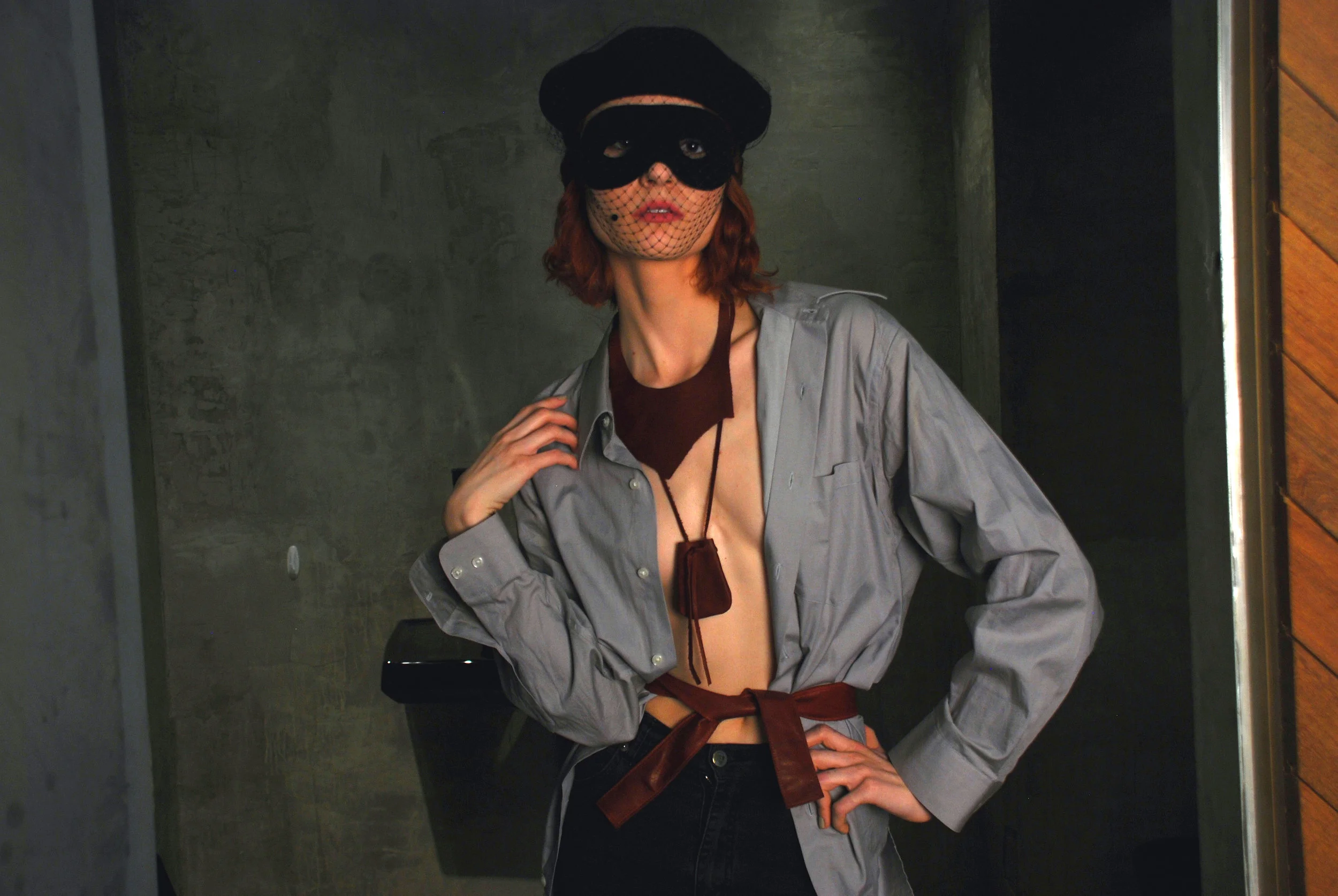 J.Elster The Raw Collection The Neck Hap in wine on Annalisa