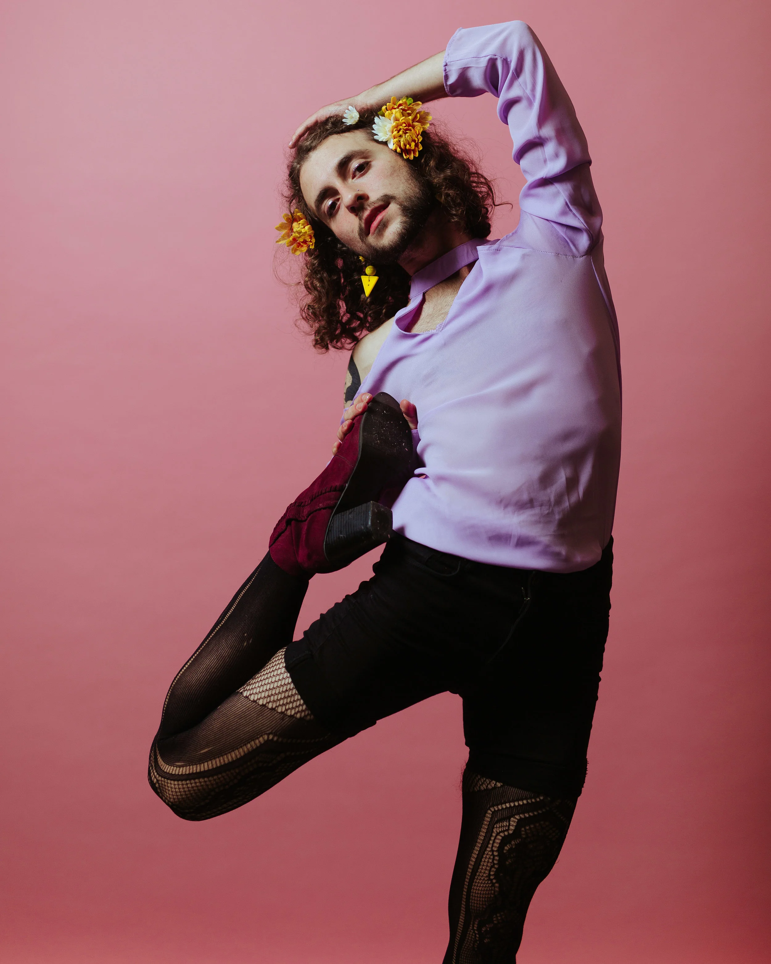 AS-HourglassQueerNonbinary09192018283078.jpg
