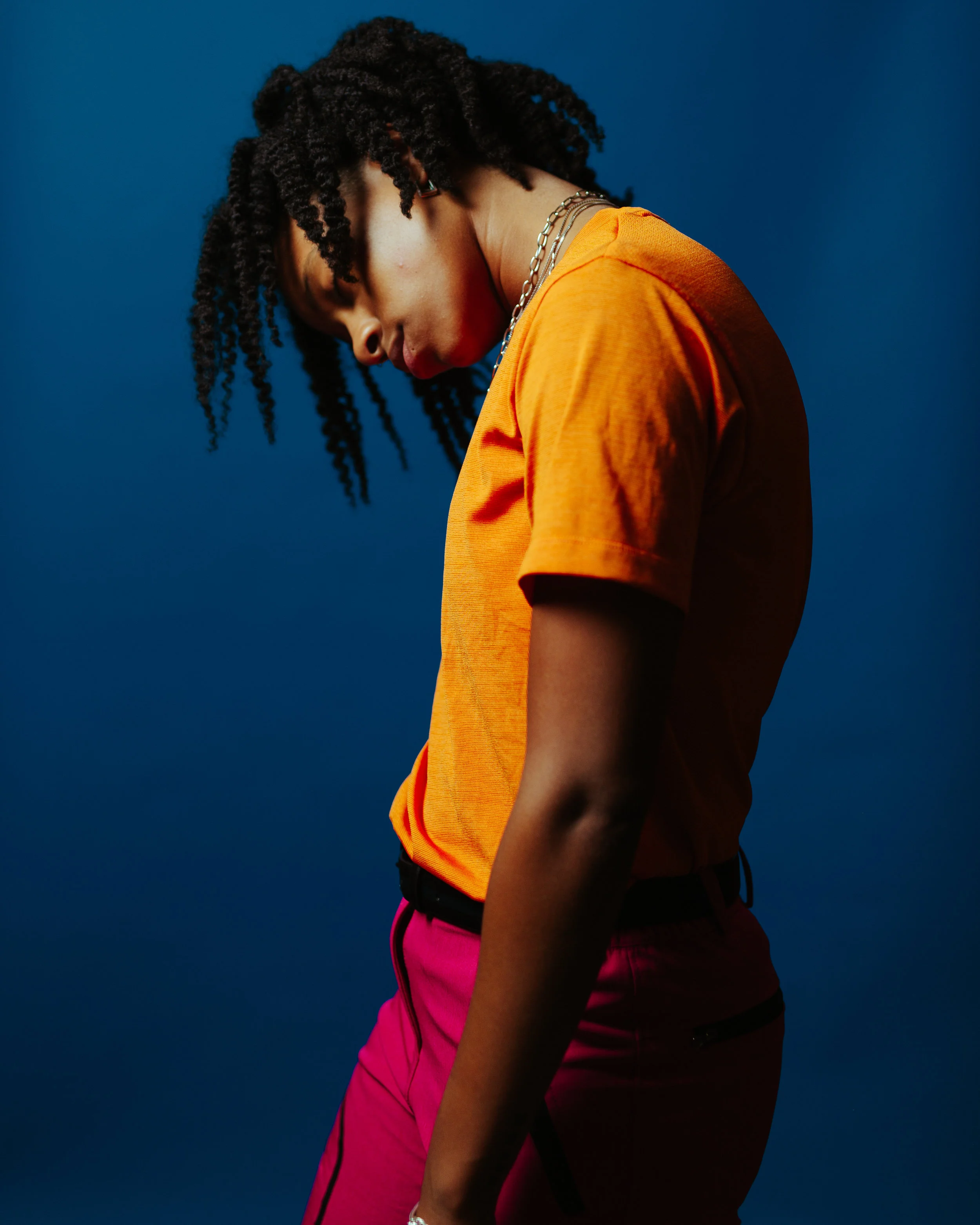 AS-HourglassQueerNonbinary09122018267379.jpg