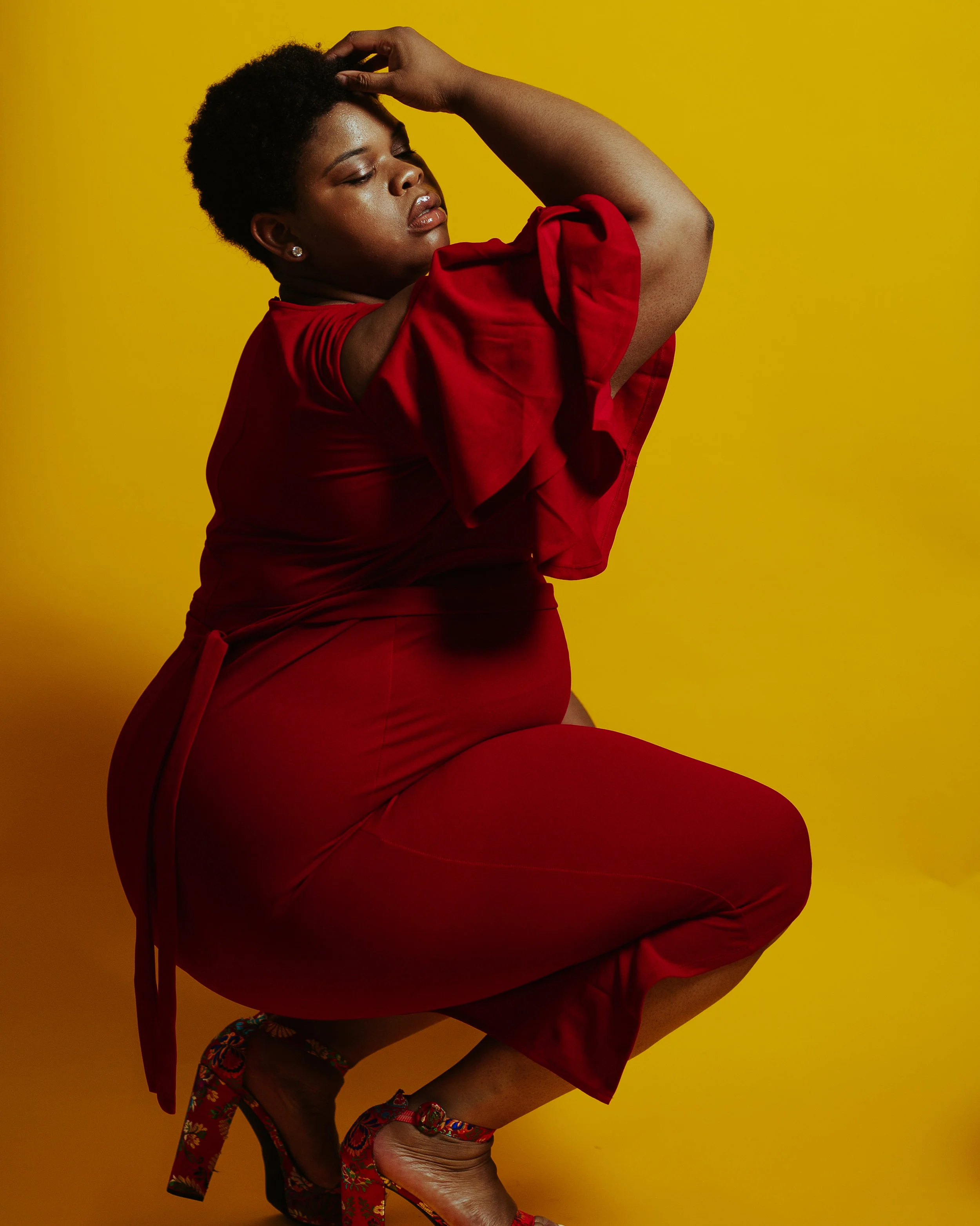 AS-HourglassQueerNonbinary09122018264657.jpg