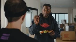 Taco Bell | Davante Adams | Cantina Chicken | The Pod
