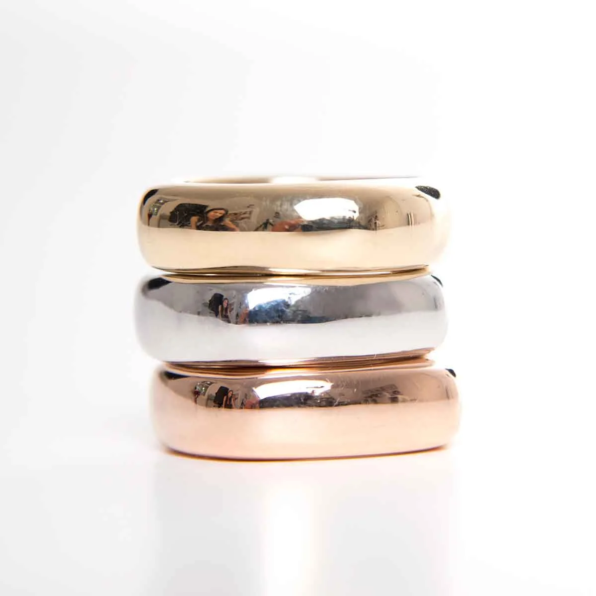 jl_rocks-ring--rounded-square-band-group.jpg