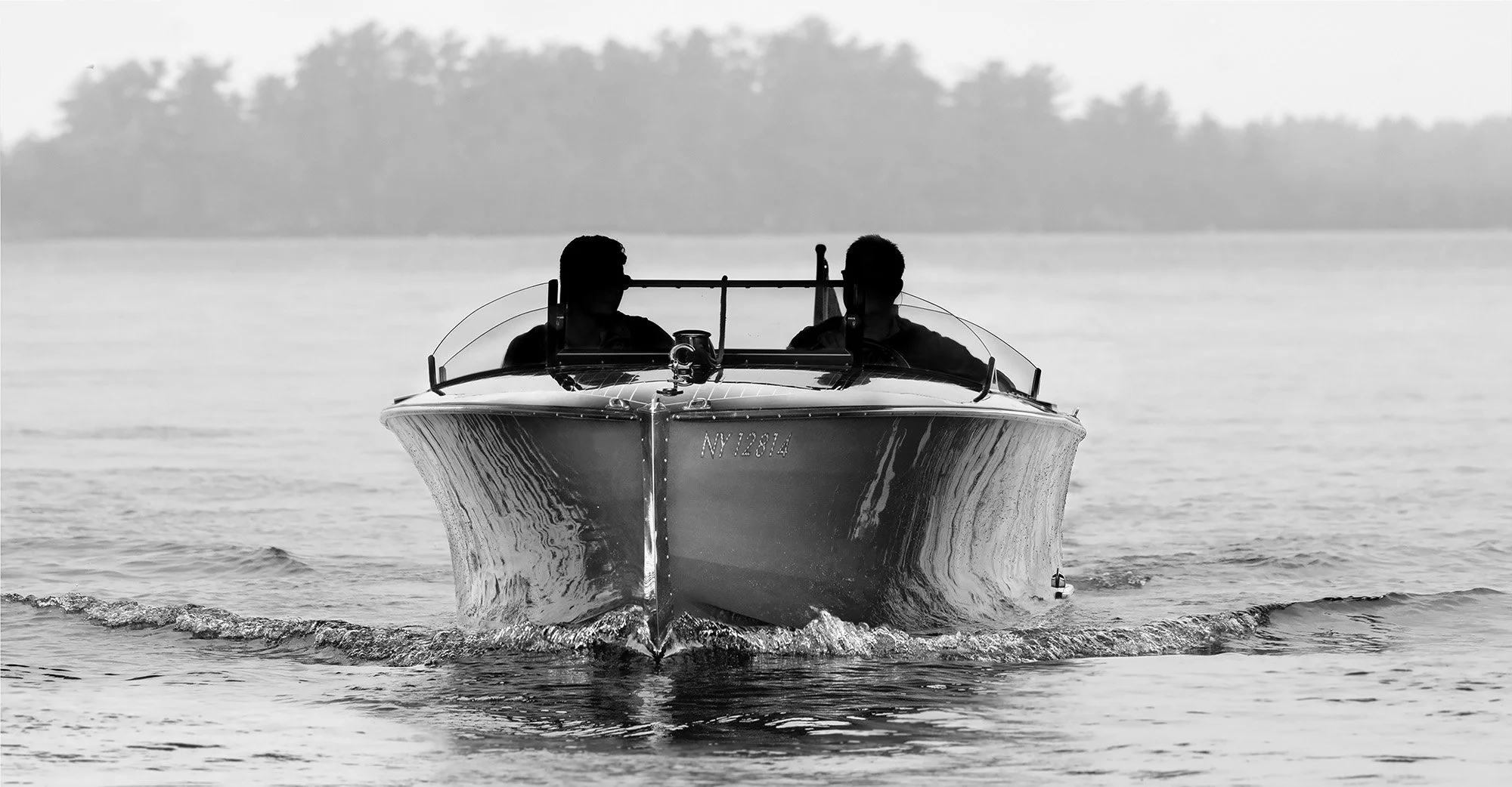 Bridge Boat_DYE_BnW_Wb.jpg