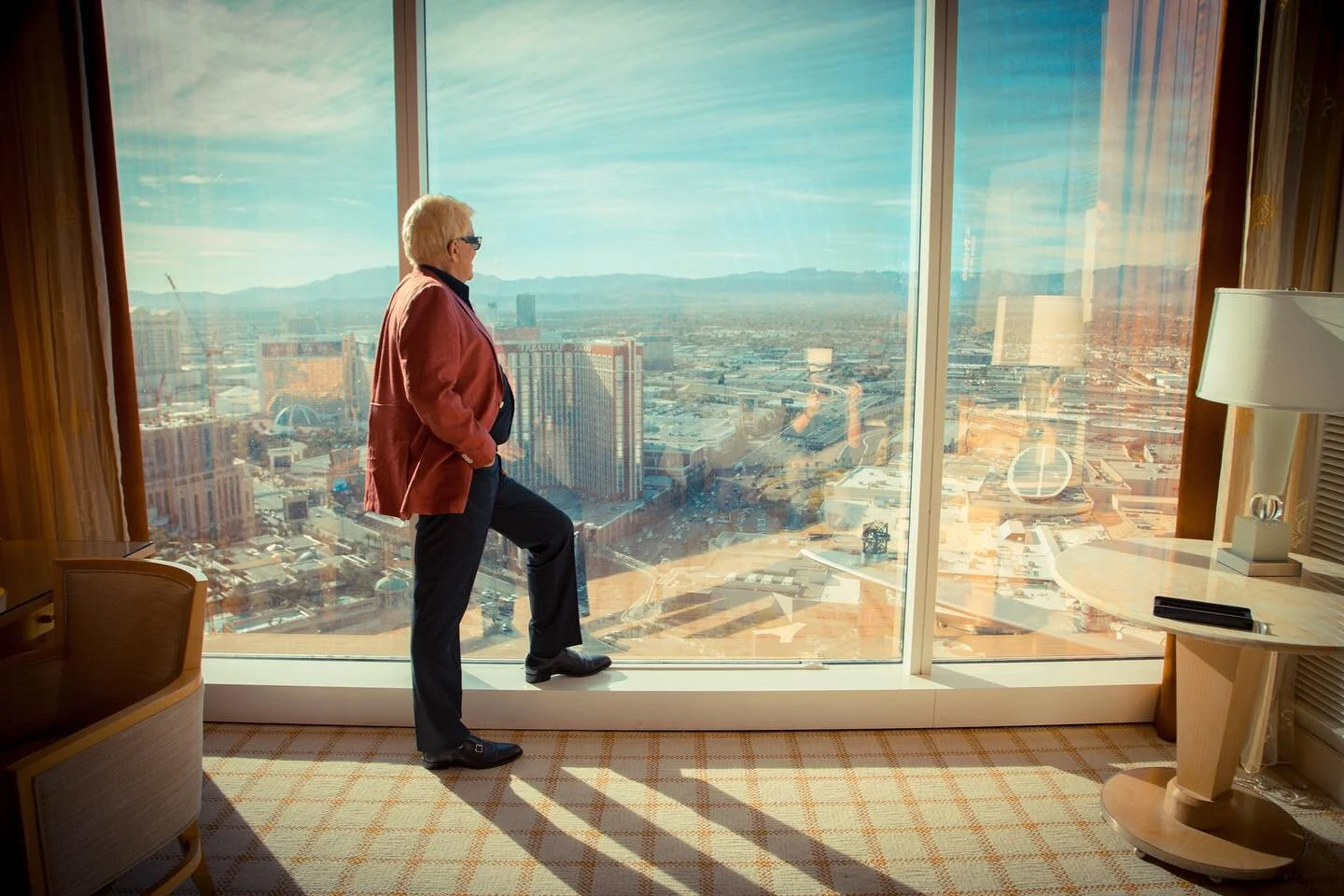Happy 83rd Birthday, Heino. 
German singer Heino, photographed in Las Vegas, Nevada. 
#shotbyfrankie

&copy;️Frank Fastner
#frankfastnerphotography #filmcocktail #canonphotography #canonusa #canongermany #canon5dmarkiv #profoto #profotousa #profotogl