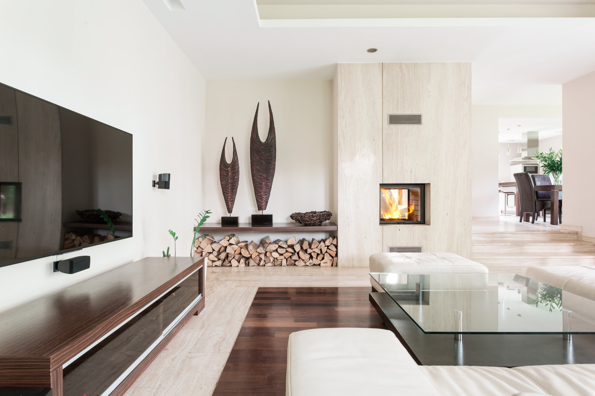 white-living-room-with-tv-set-P2AJQNN.jpg