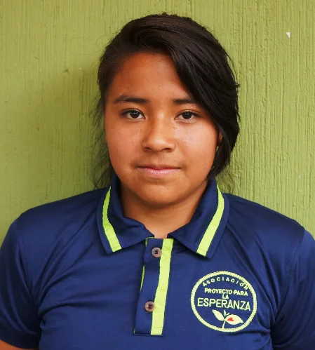 Marisol Teletor: Es una joven servicial, inteligente, le gusta ayudar con los niños más pequeños de la escuela y cuando sea grande quiere ser maestra