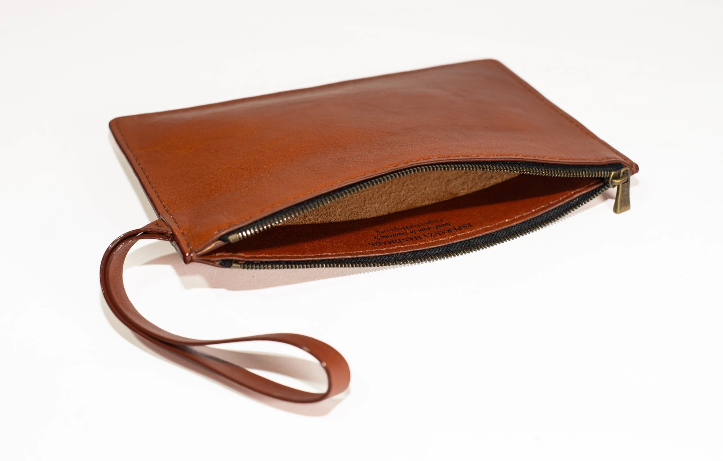 leather wristlet pouch (6).jpg