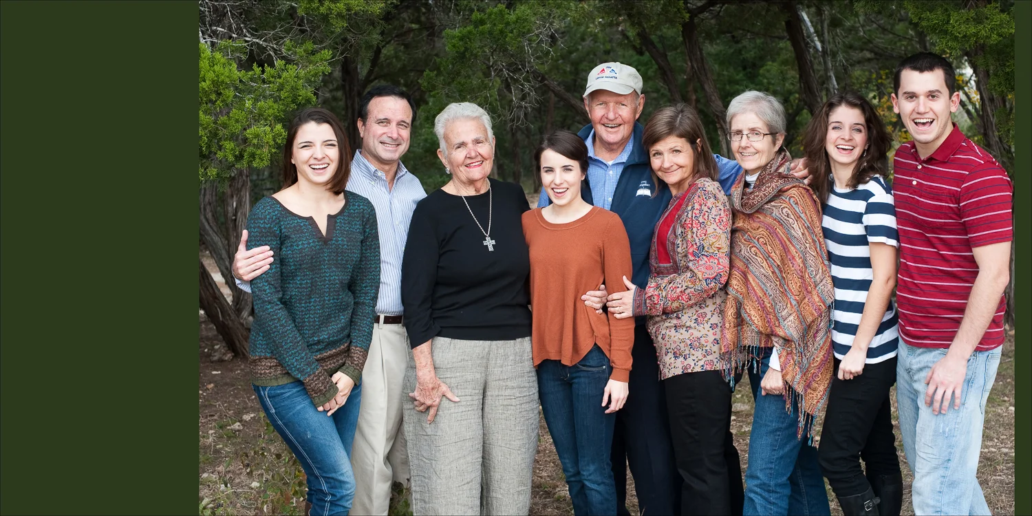 sarah_bork_family_portraits_relaxed_session-15.jpg
