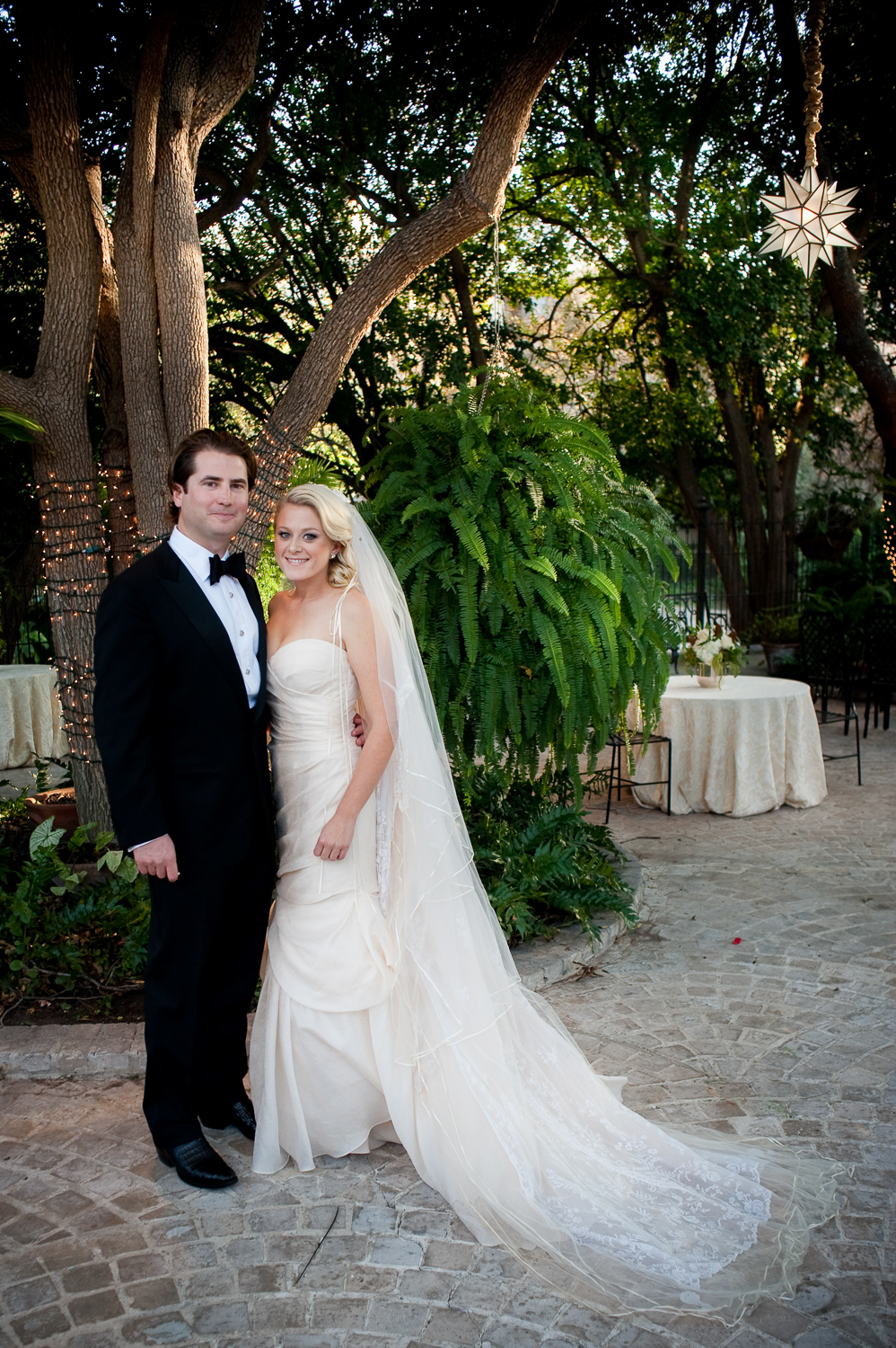 sarah_bork_hamilton_wedding_rosaroby-12.jpg